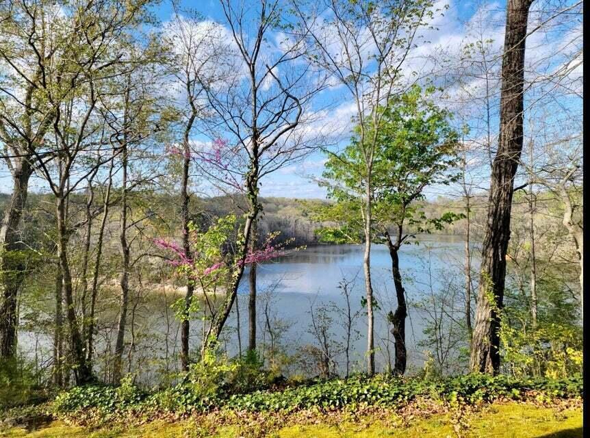 450 White Oak Drive
