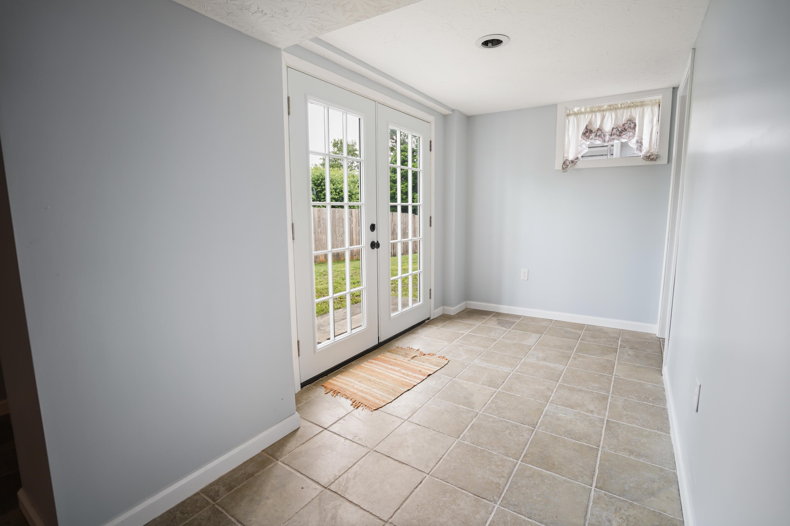 291 Sellars Road