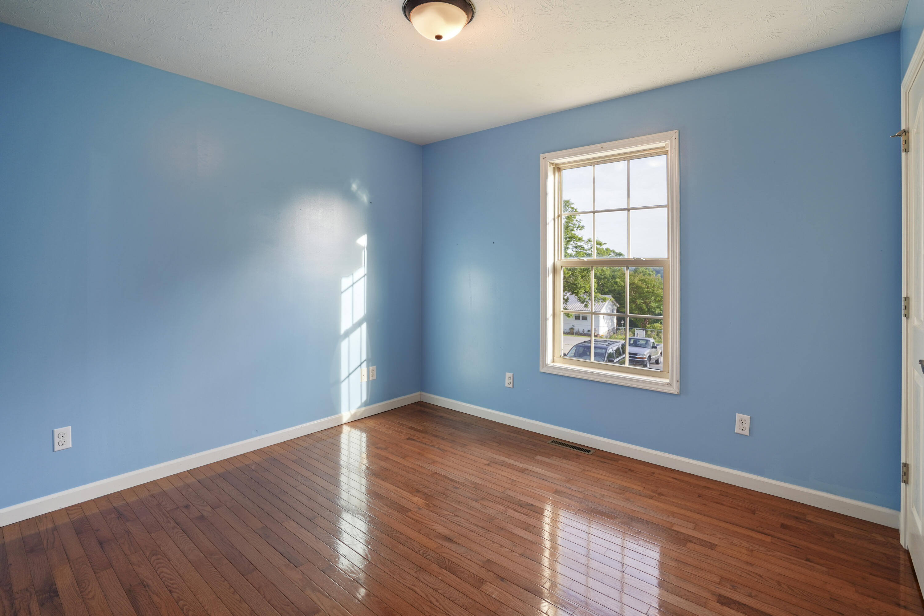61 Halcomb East Road