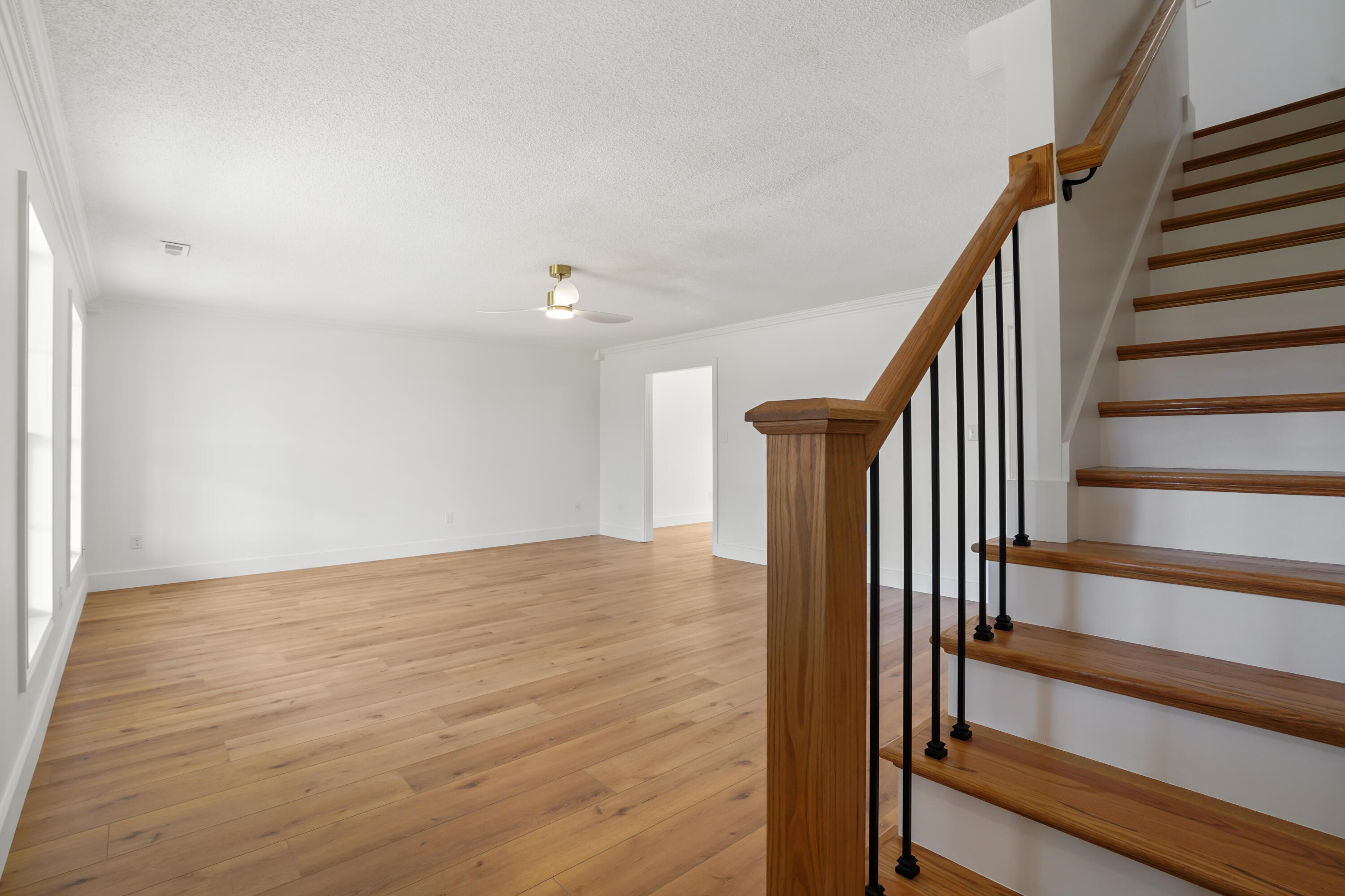 303 Oakview Drive
