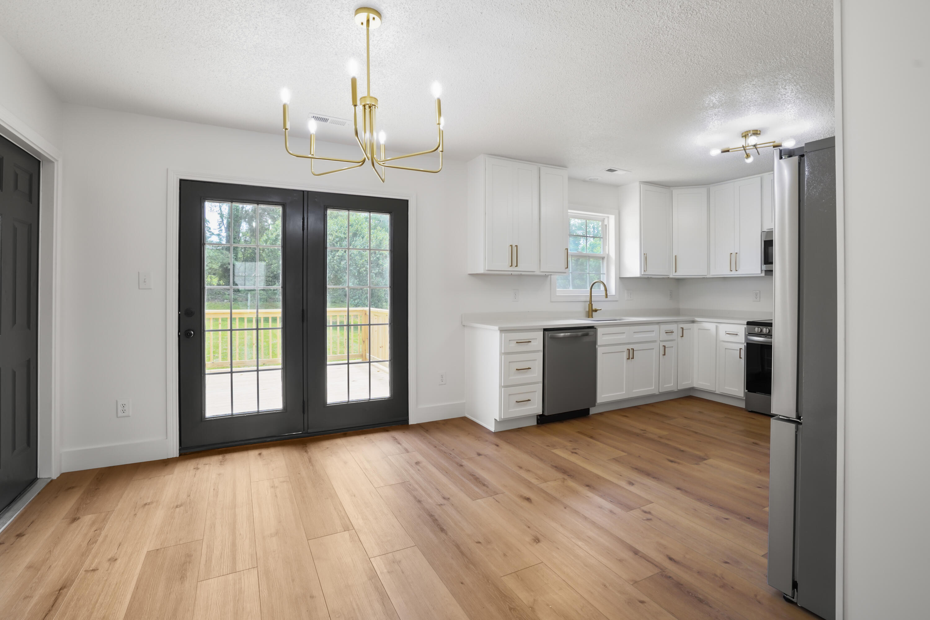 303 Oakview Drive