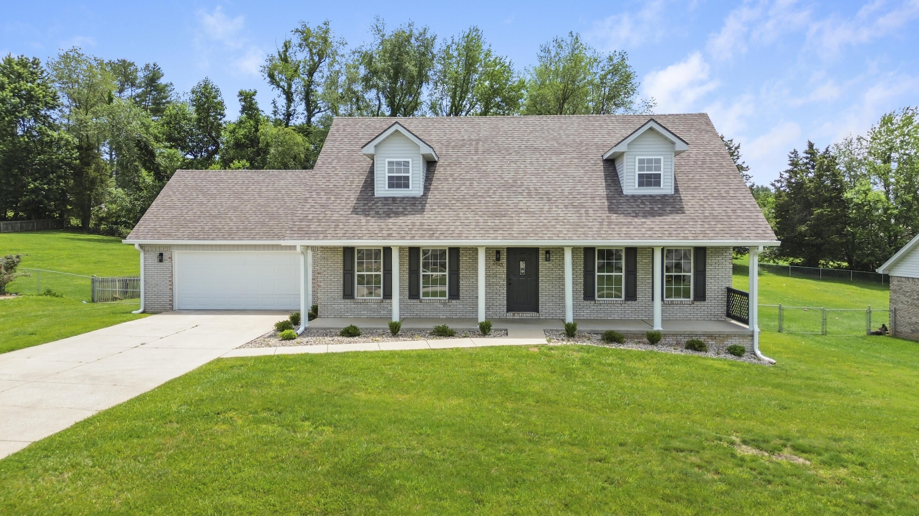303 Oakview Drive