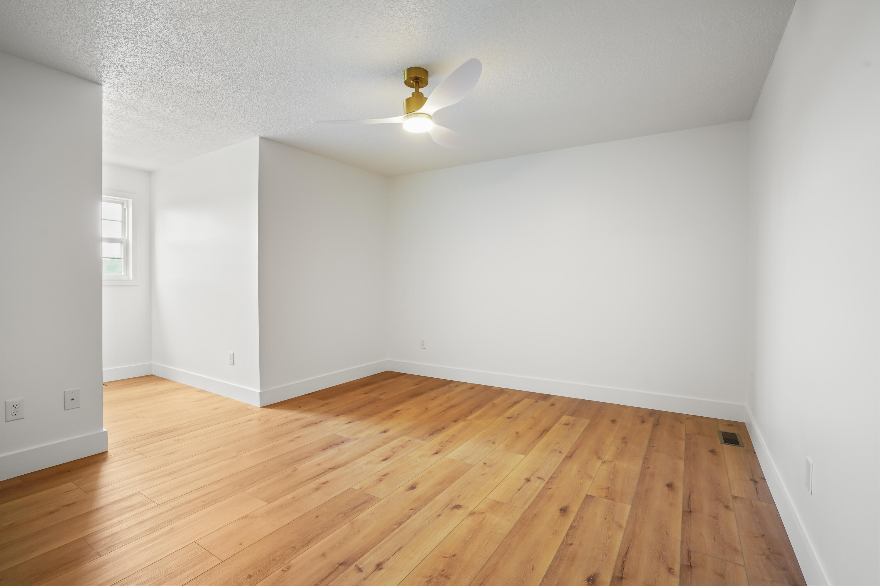 303 Oakview Drive