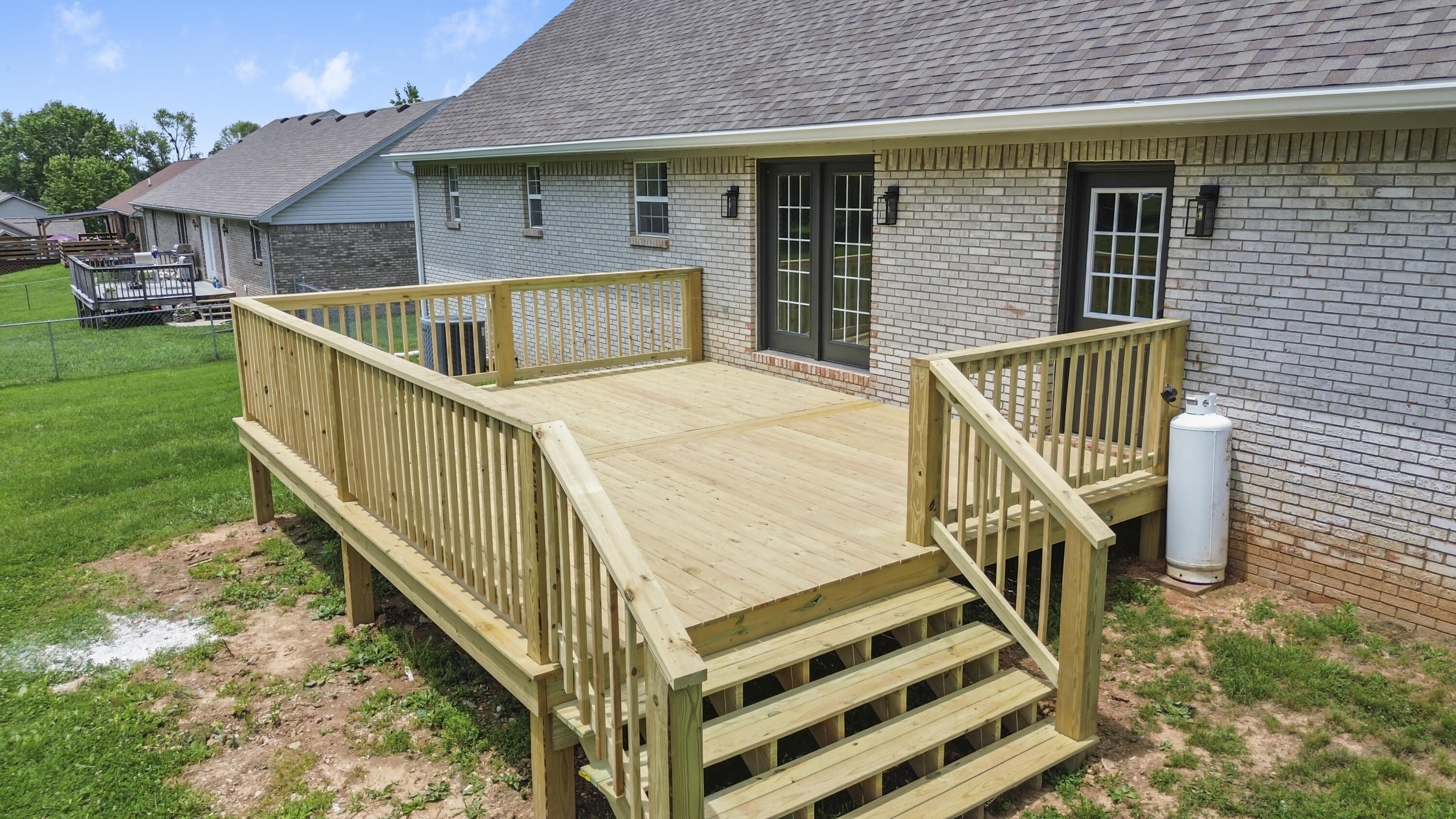 303 Oakview Drive