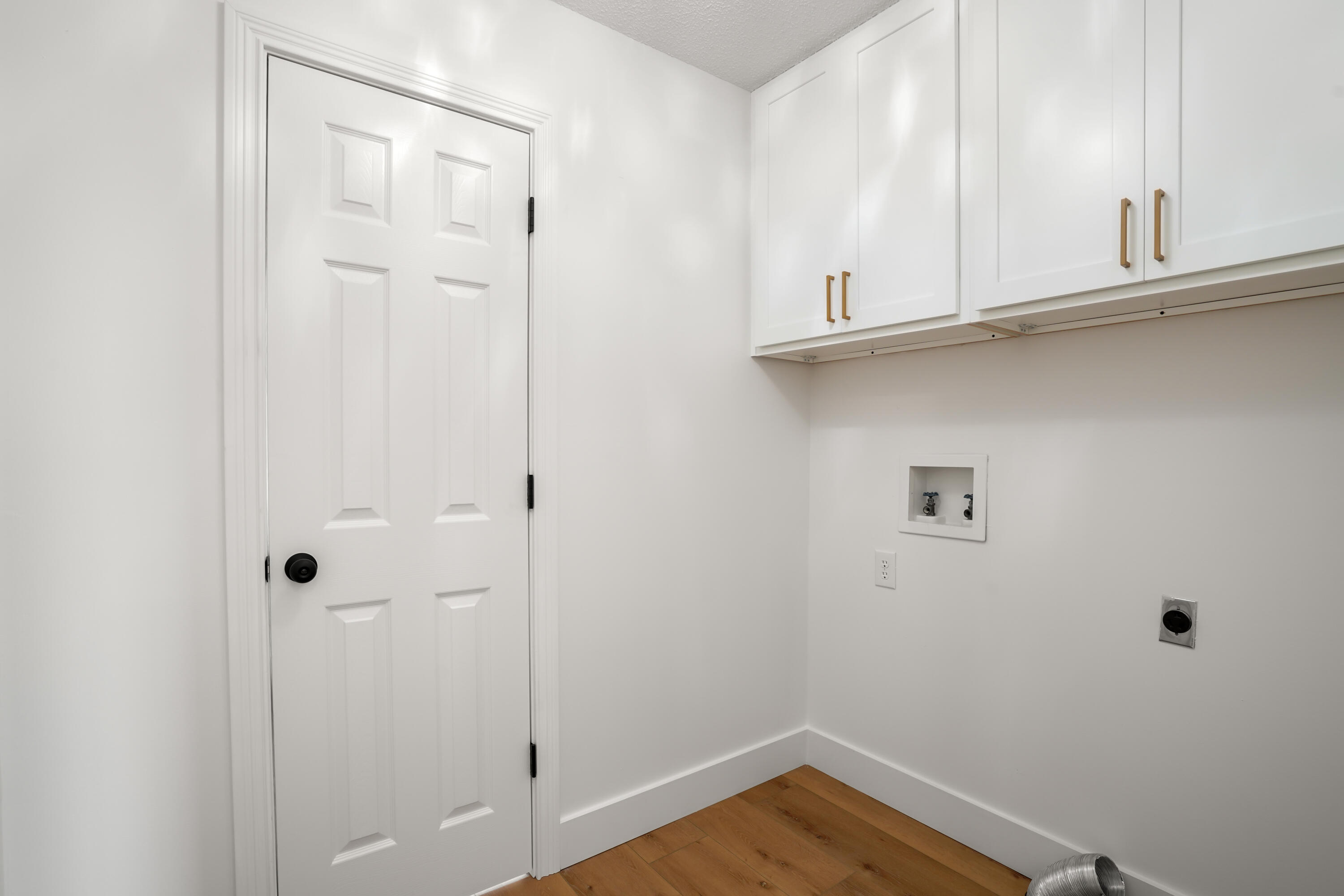 303 Oakview Drive