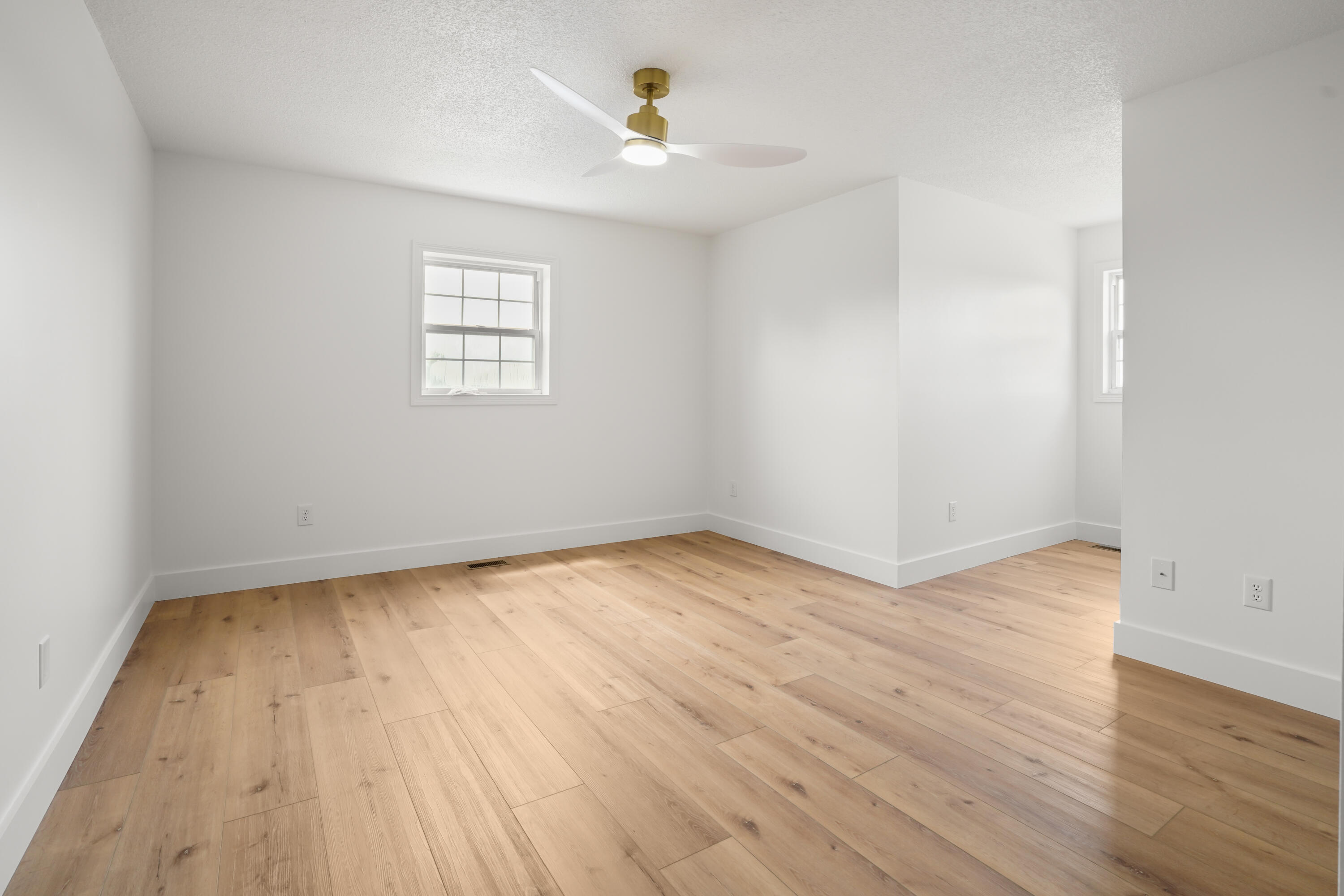 303 Oakview Drive