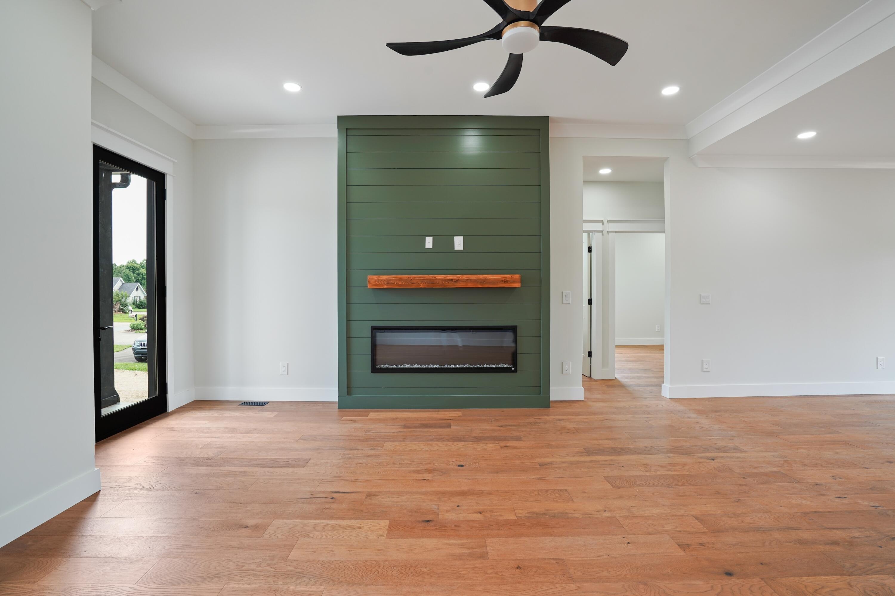 926 Winding Ridge Drive