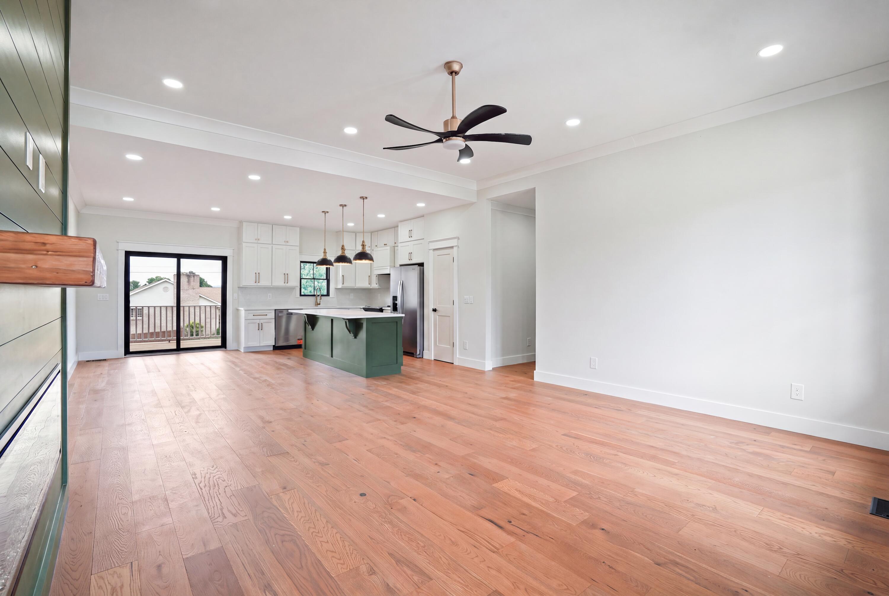 926 Winding Ridge Drive