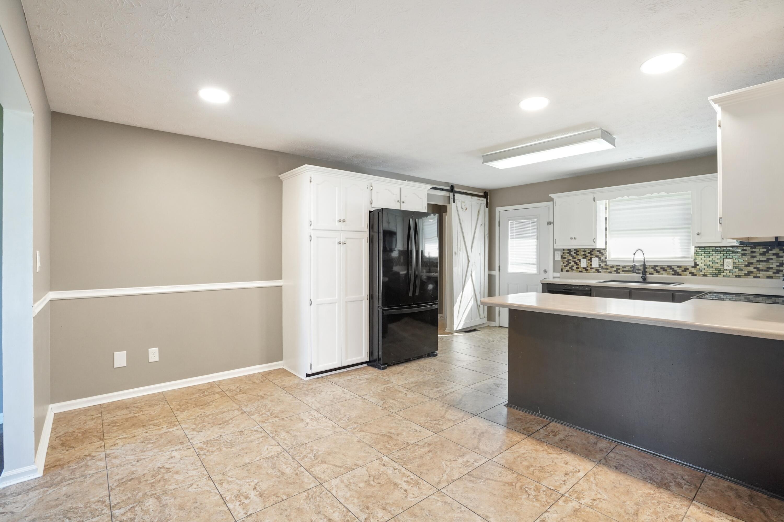 799 Hidden Loop Drive