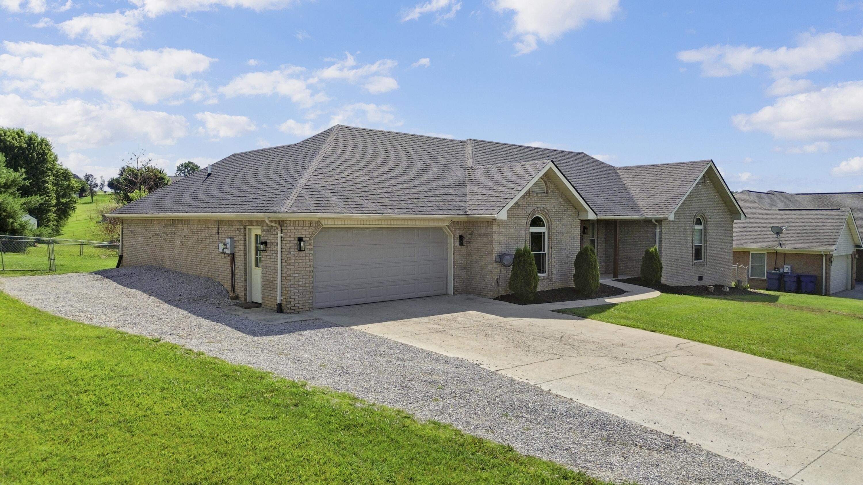 799 Hidden Loop Drive