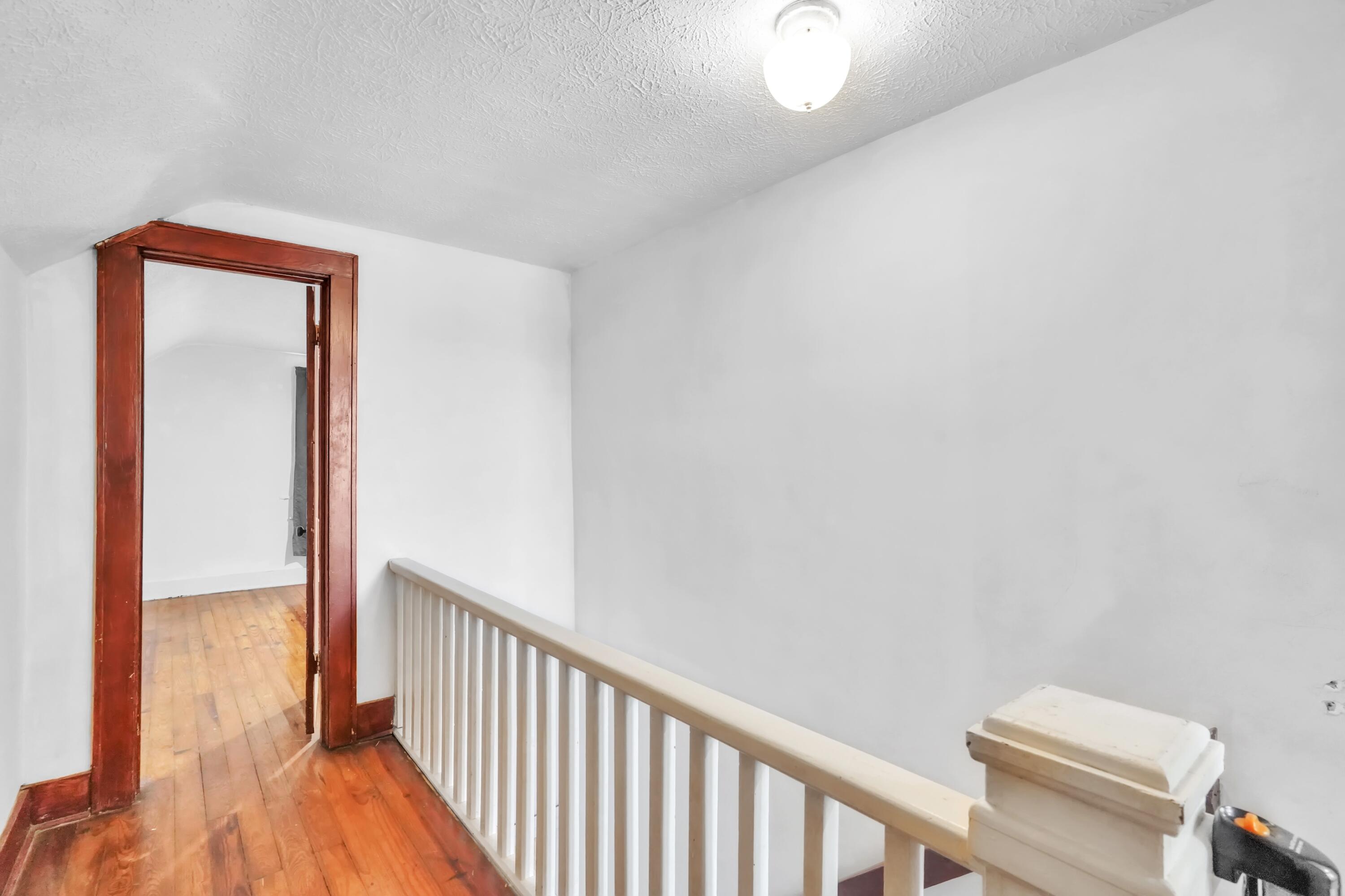 102 Harvey Avenue
