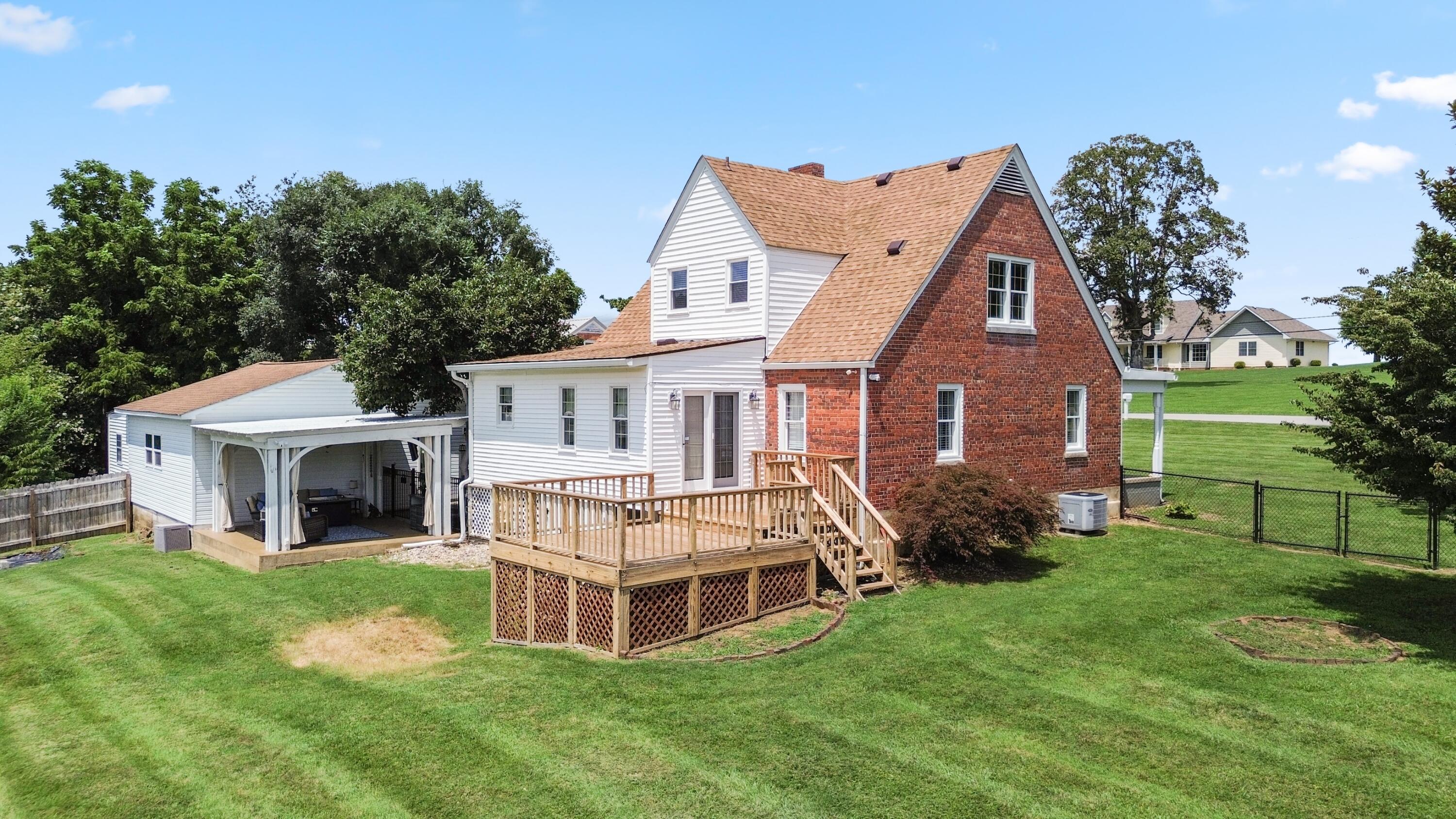 507 Newton Street