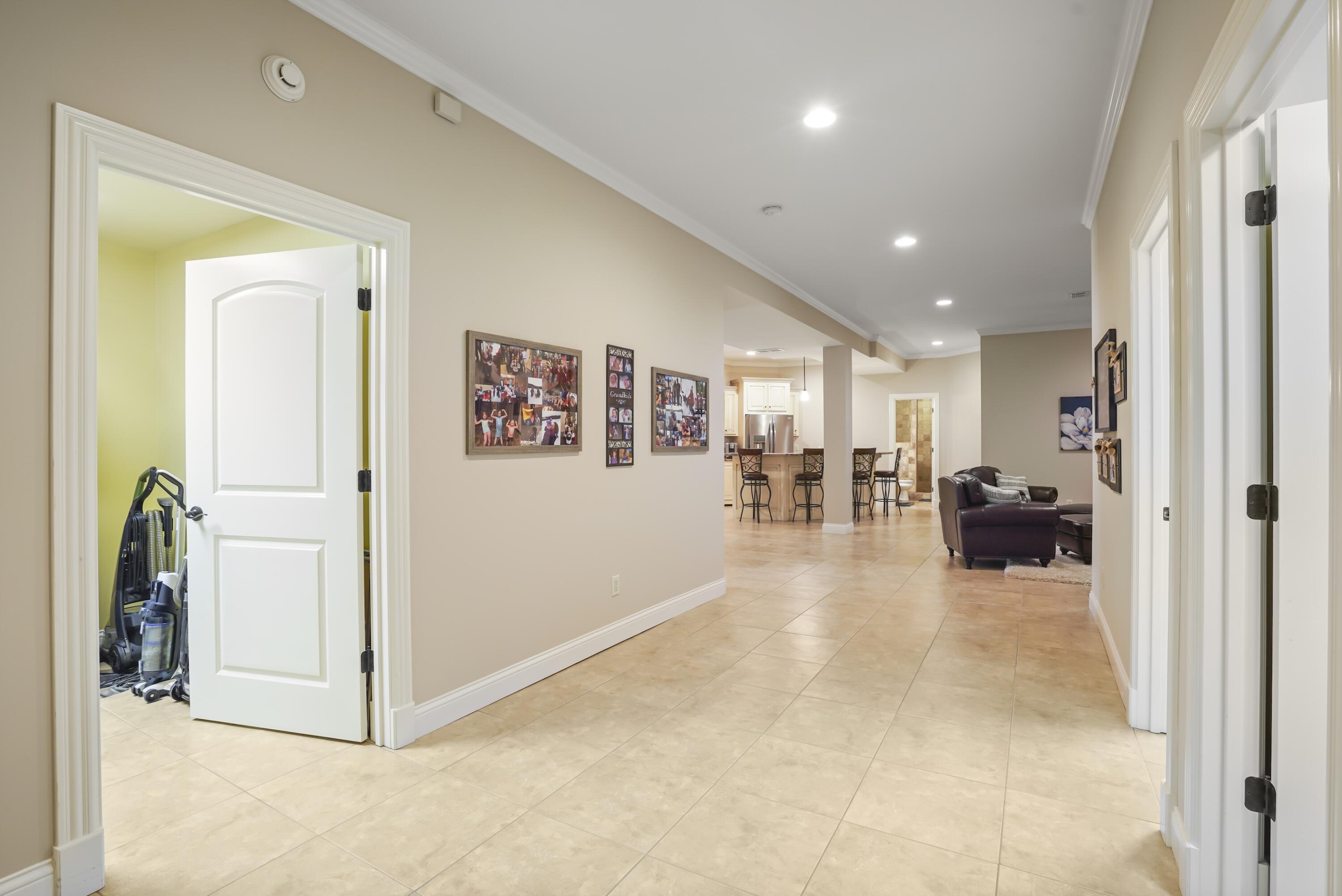 247 Taylor Circle