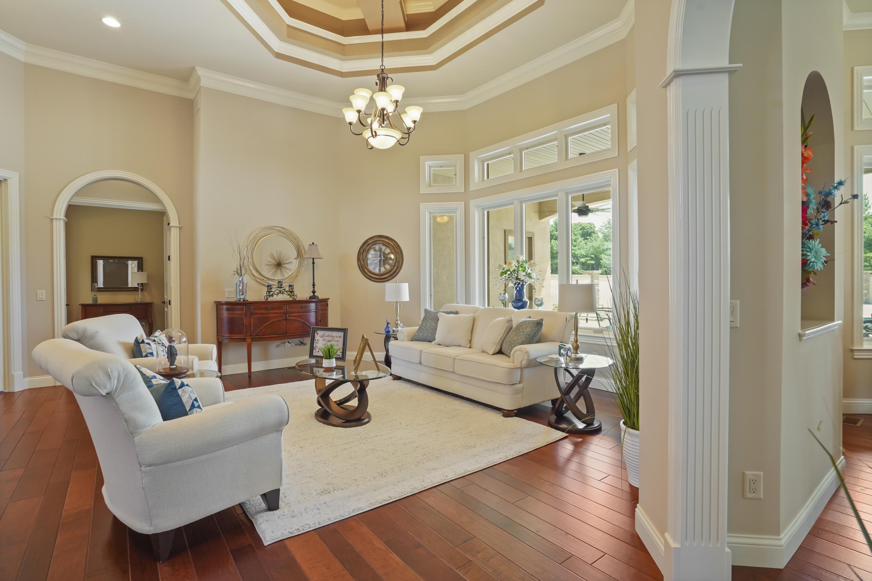 247 Taylor Circle