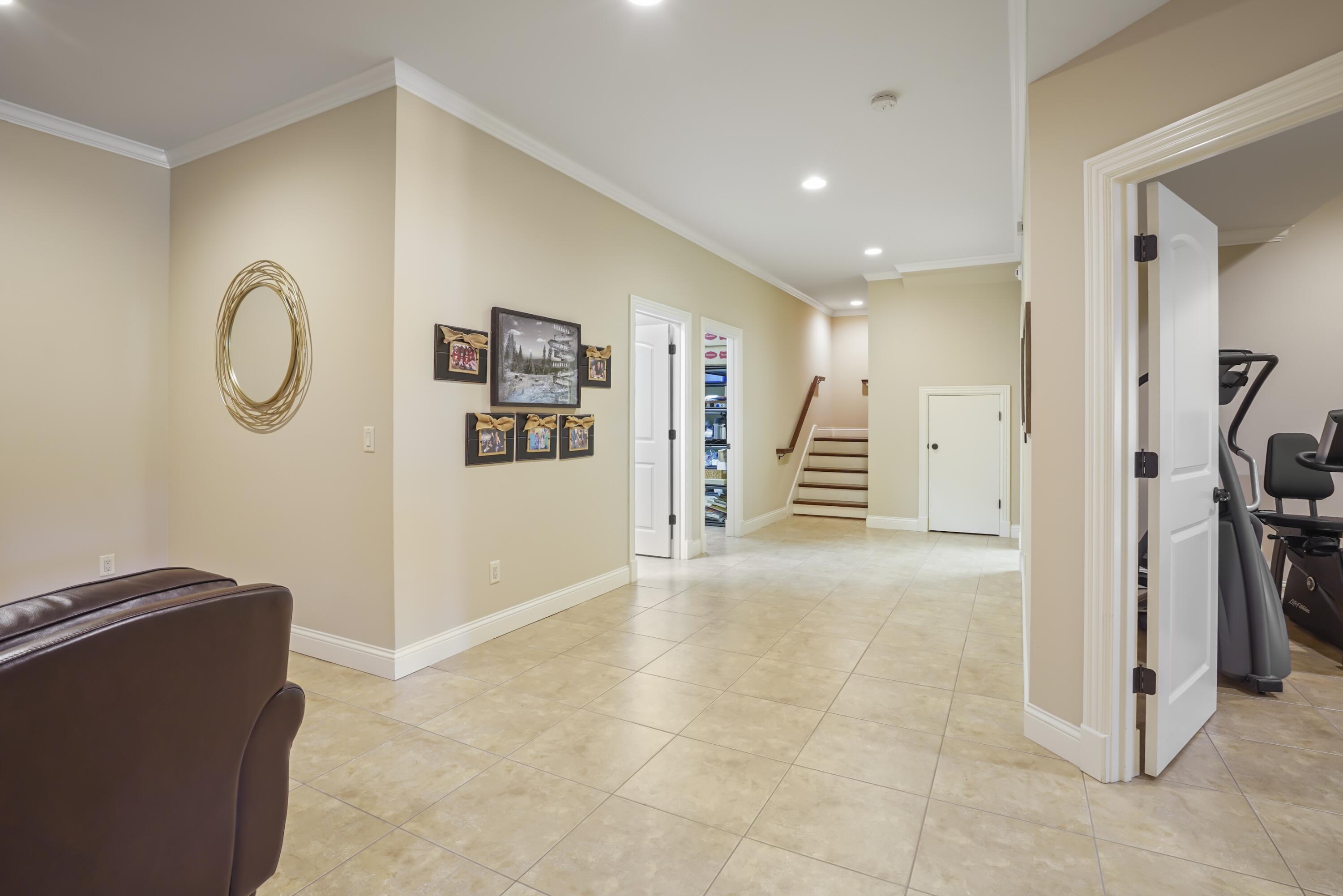 247 Taylor Circle