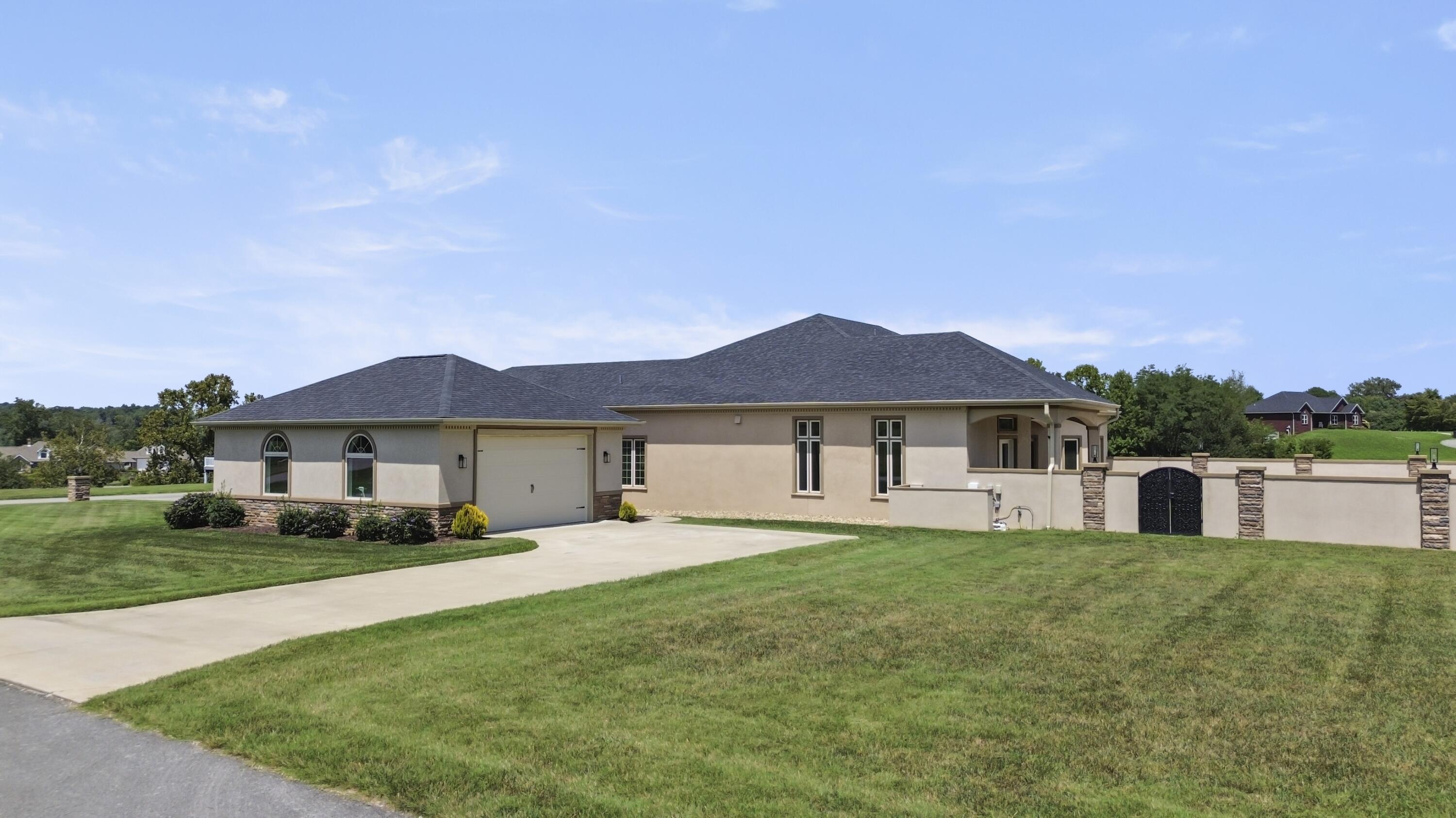 247 Taylor Circle