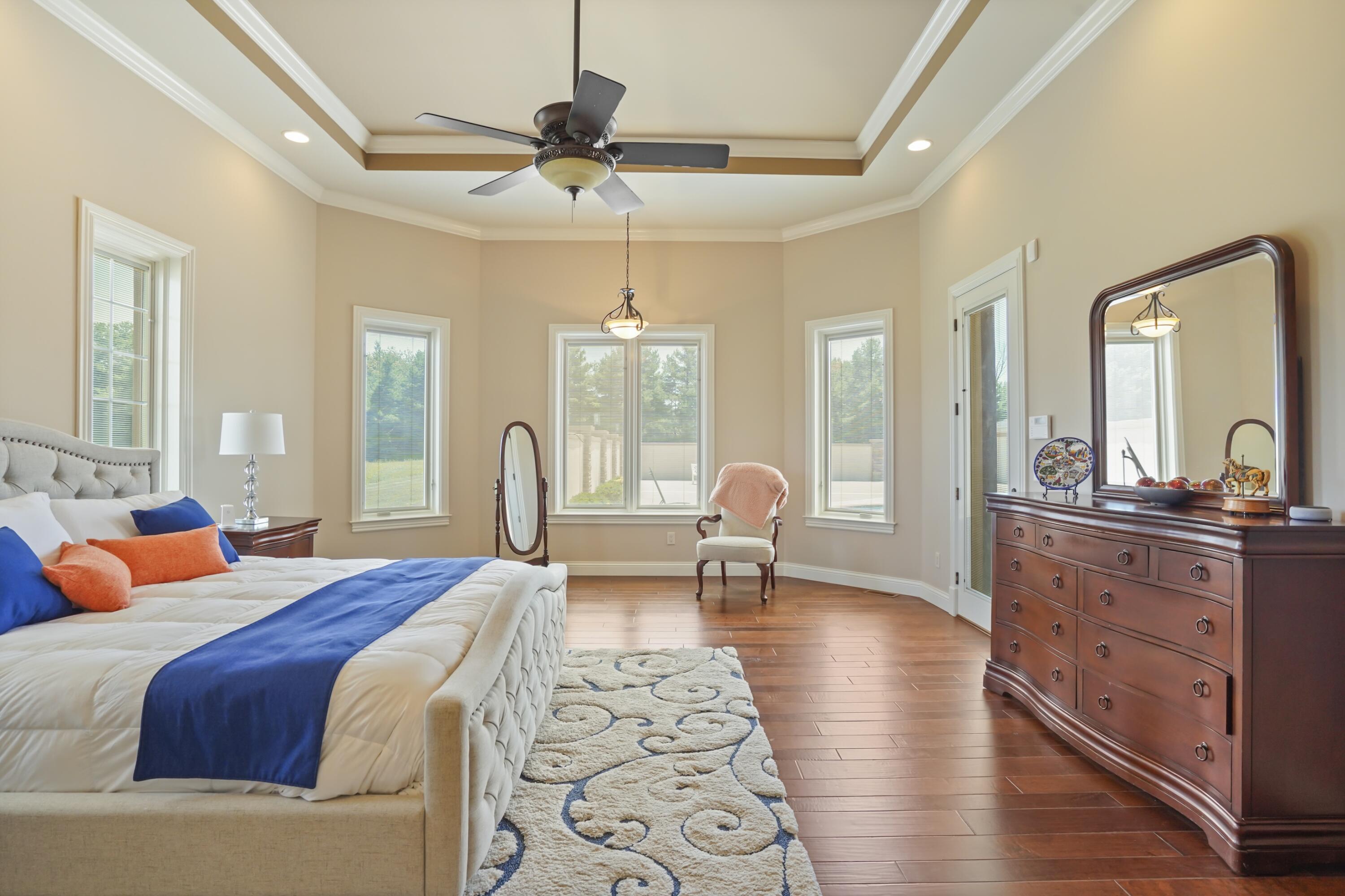 247 Taylor Circle