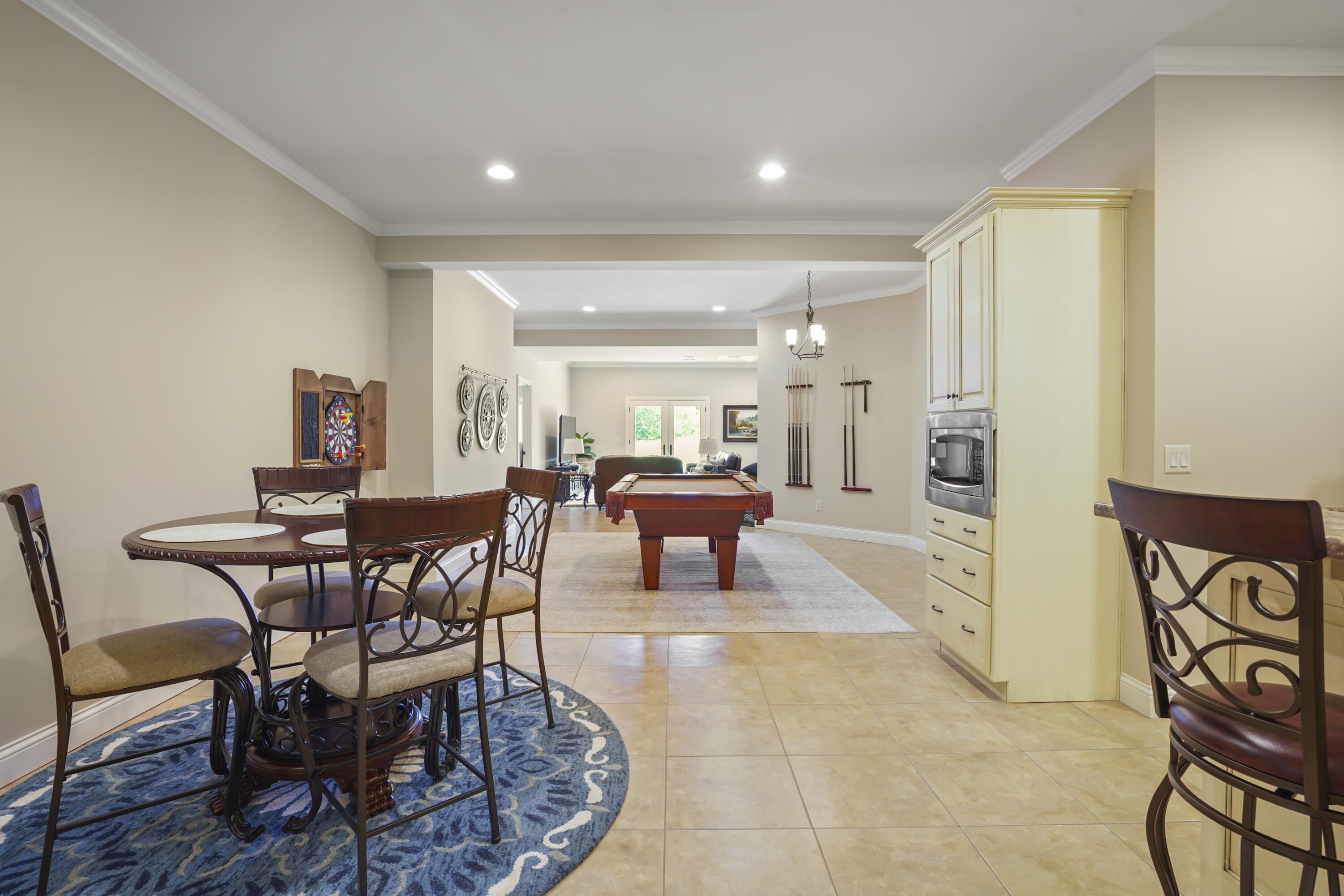 247 Taylor Circle