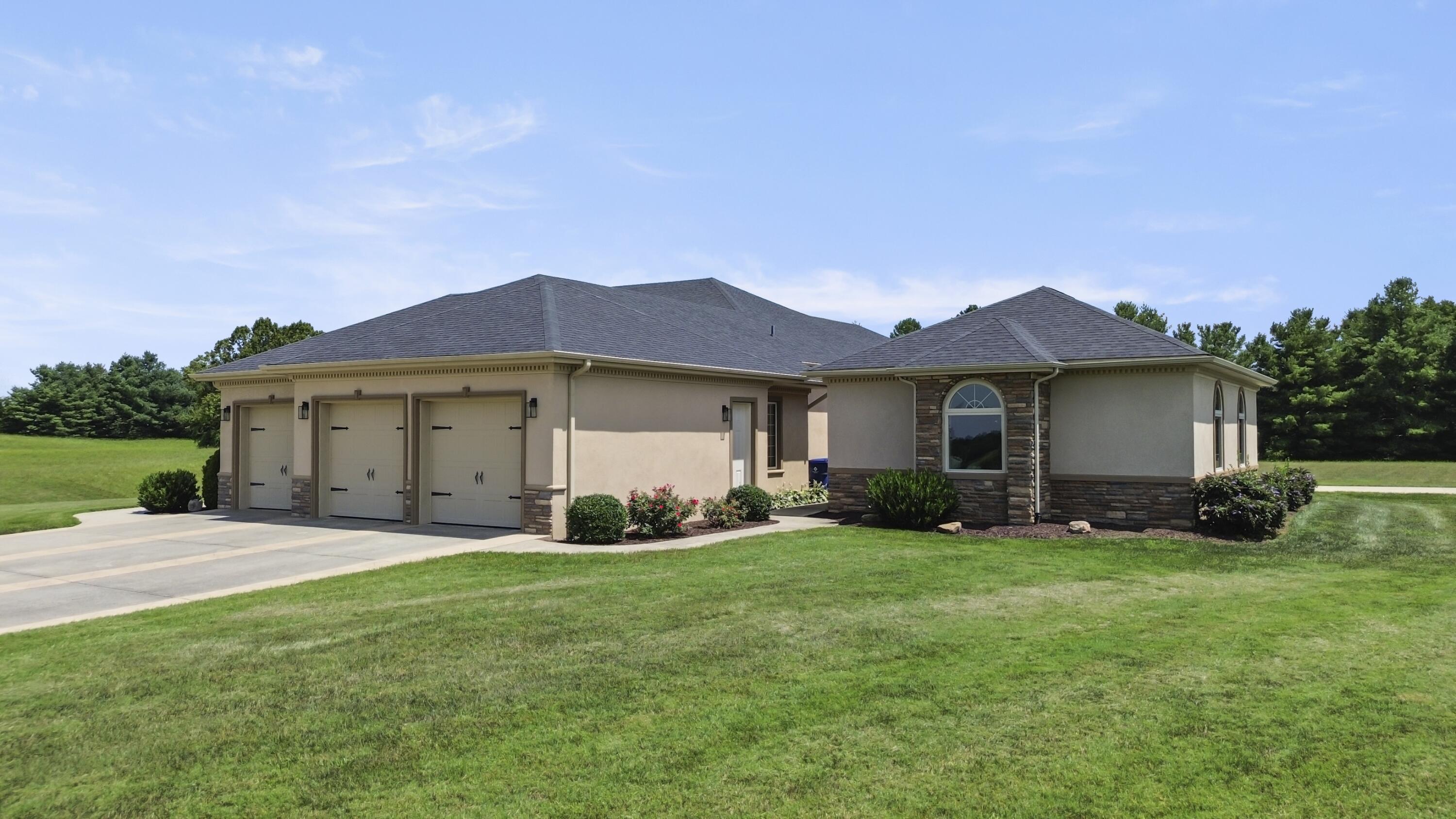 247 Taylor Circle