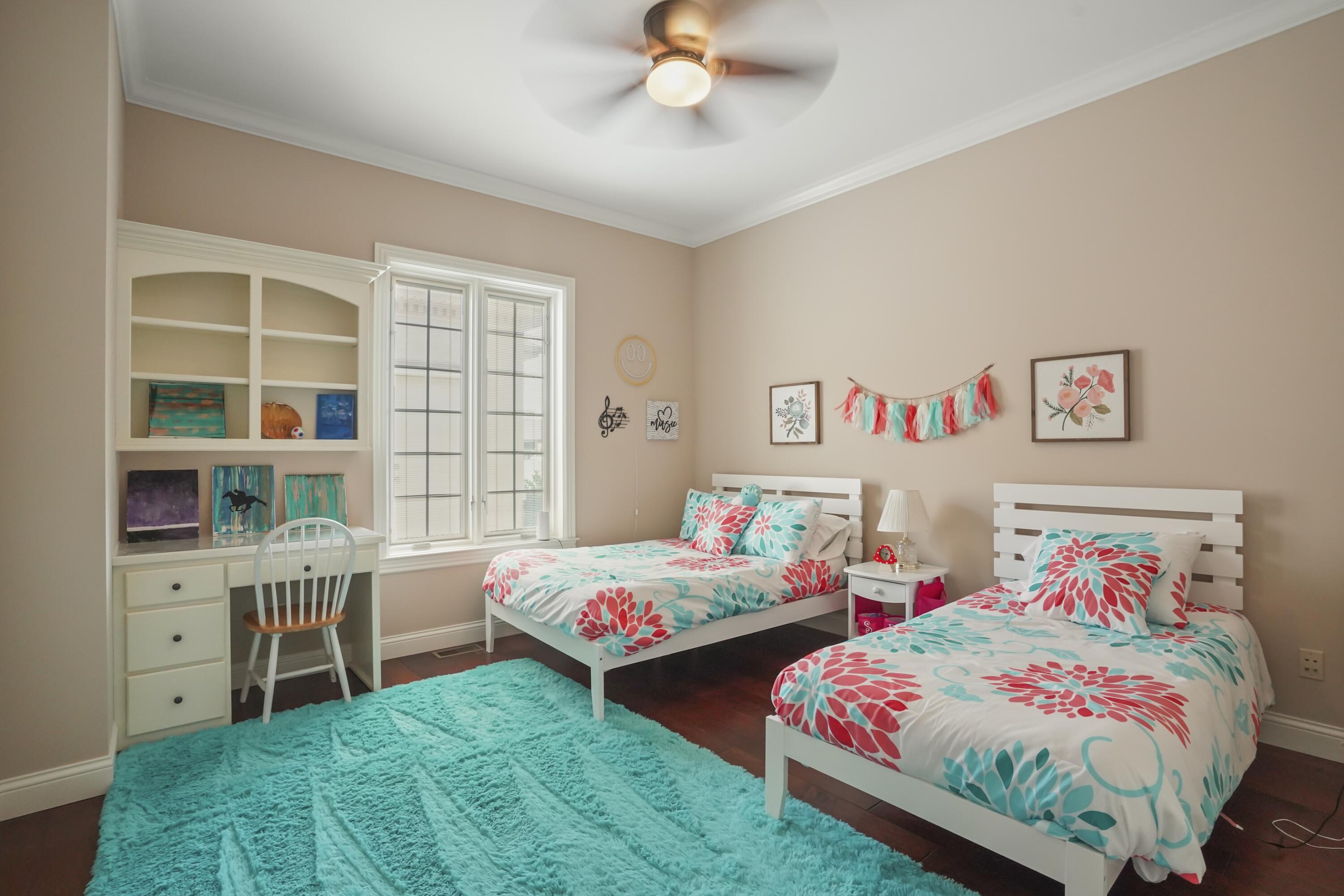 247 Taylor Circle