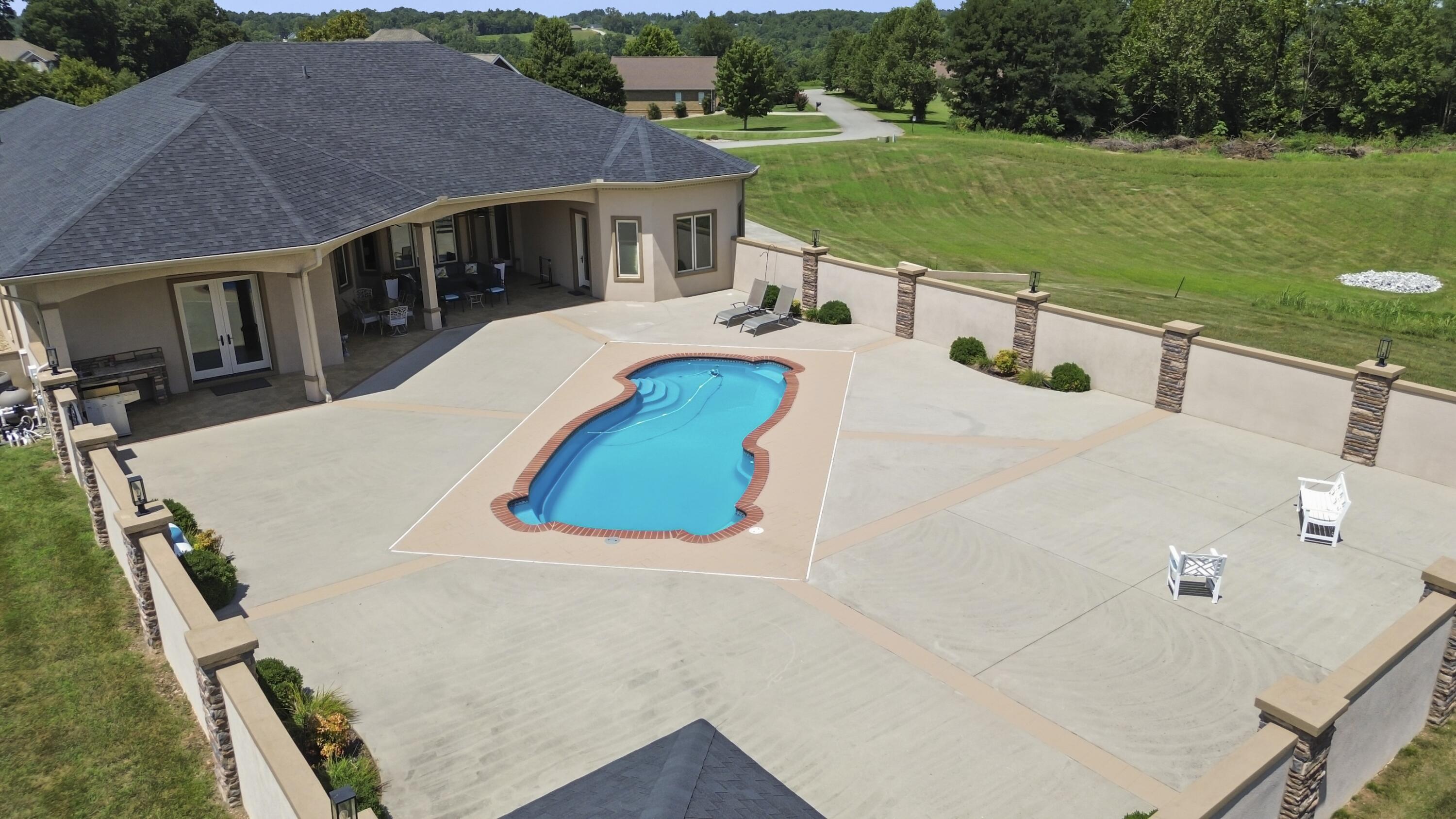 247 Taylor Circle