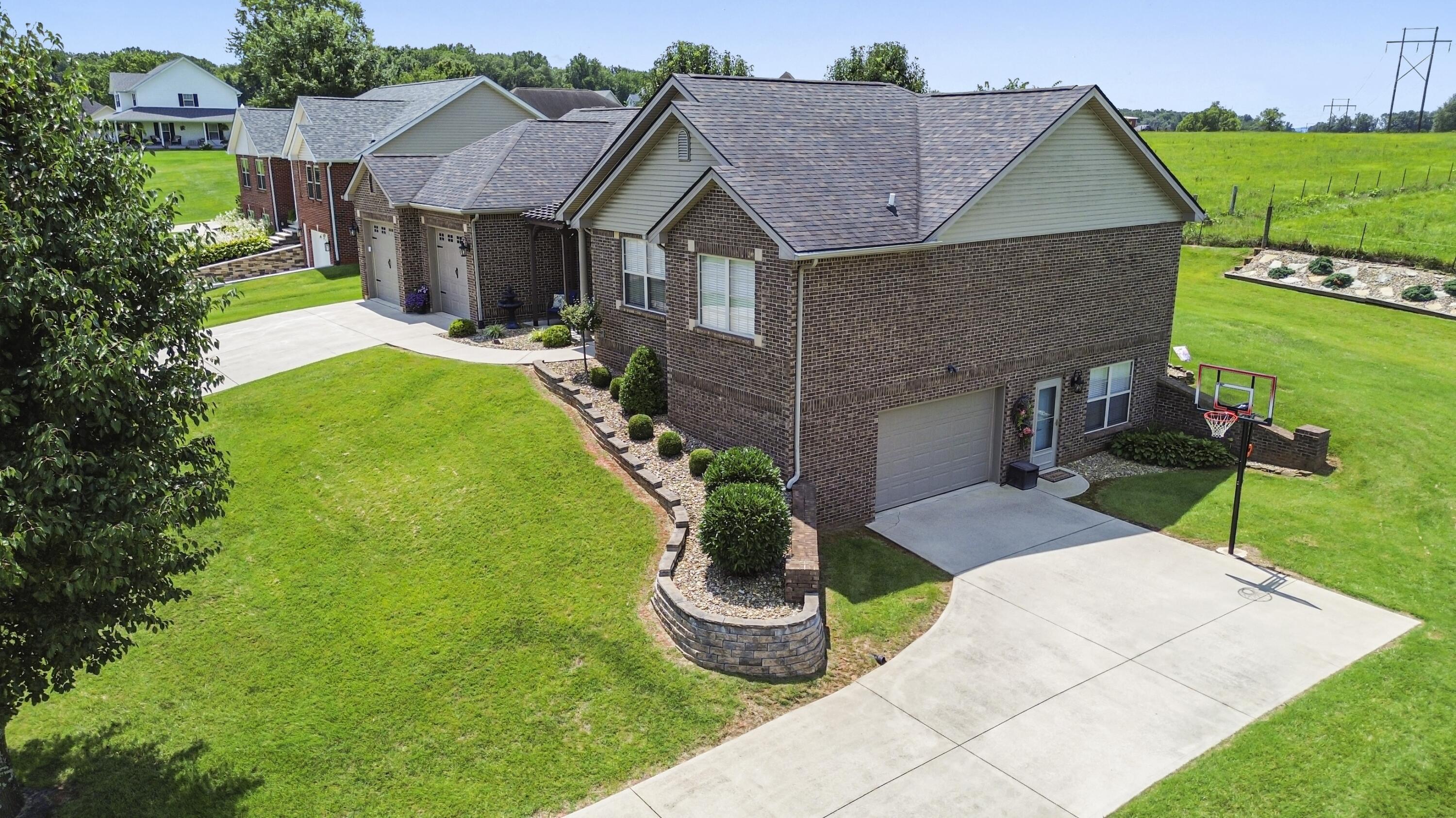 604 Whisper Woods Drive