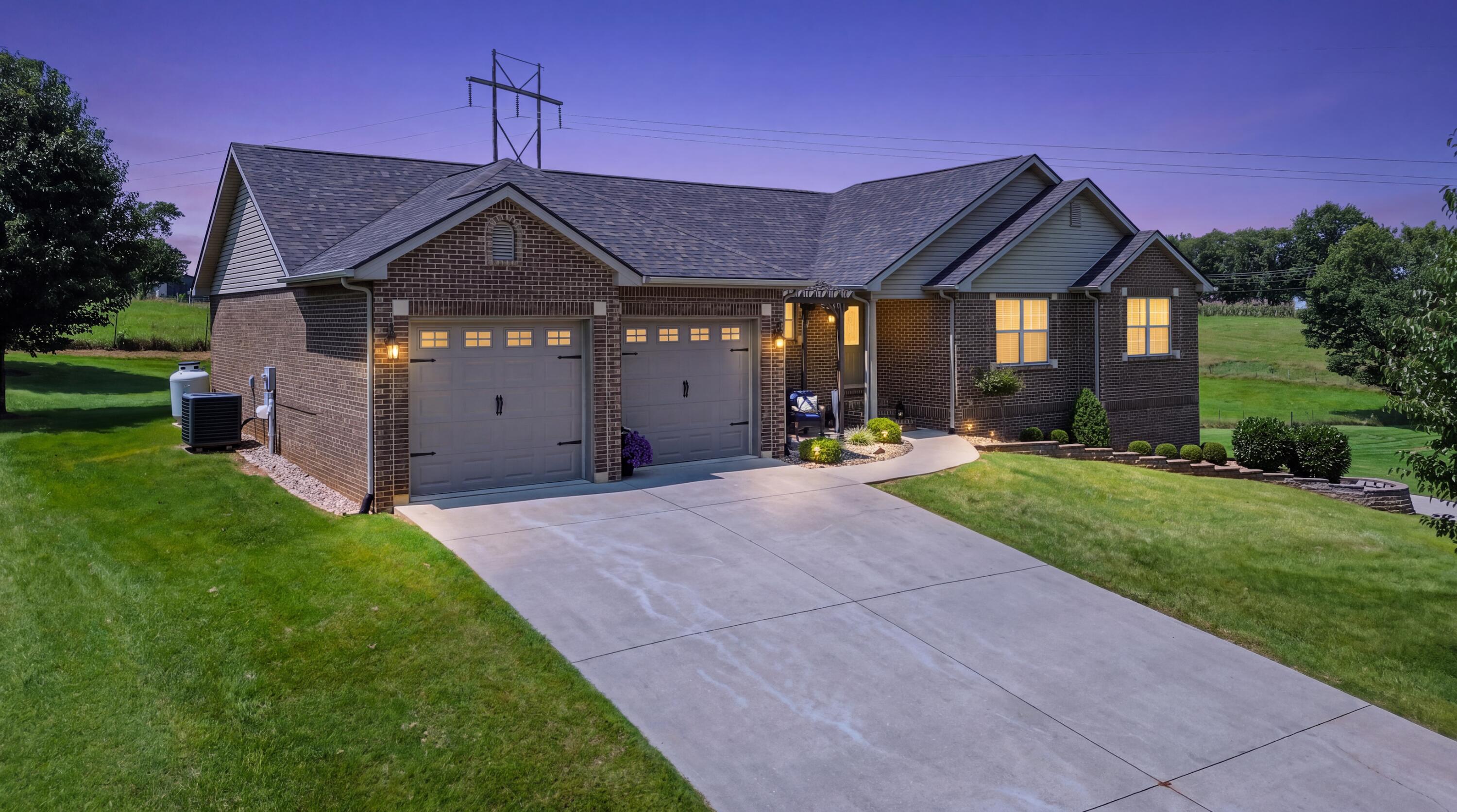 604 Whisper Woods Drive