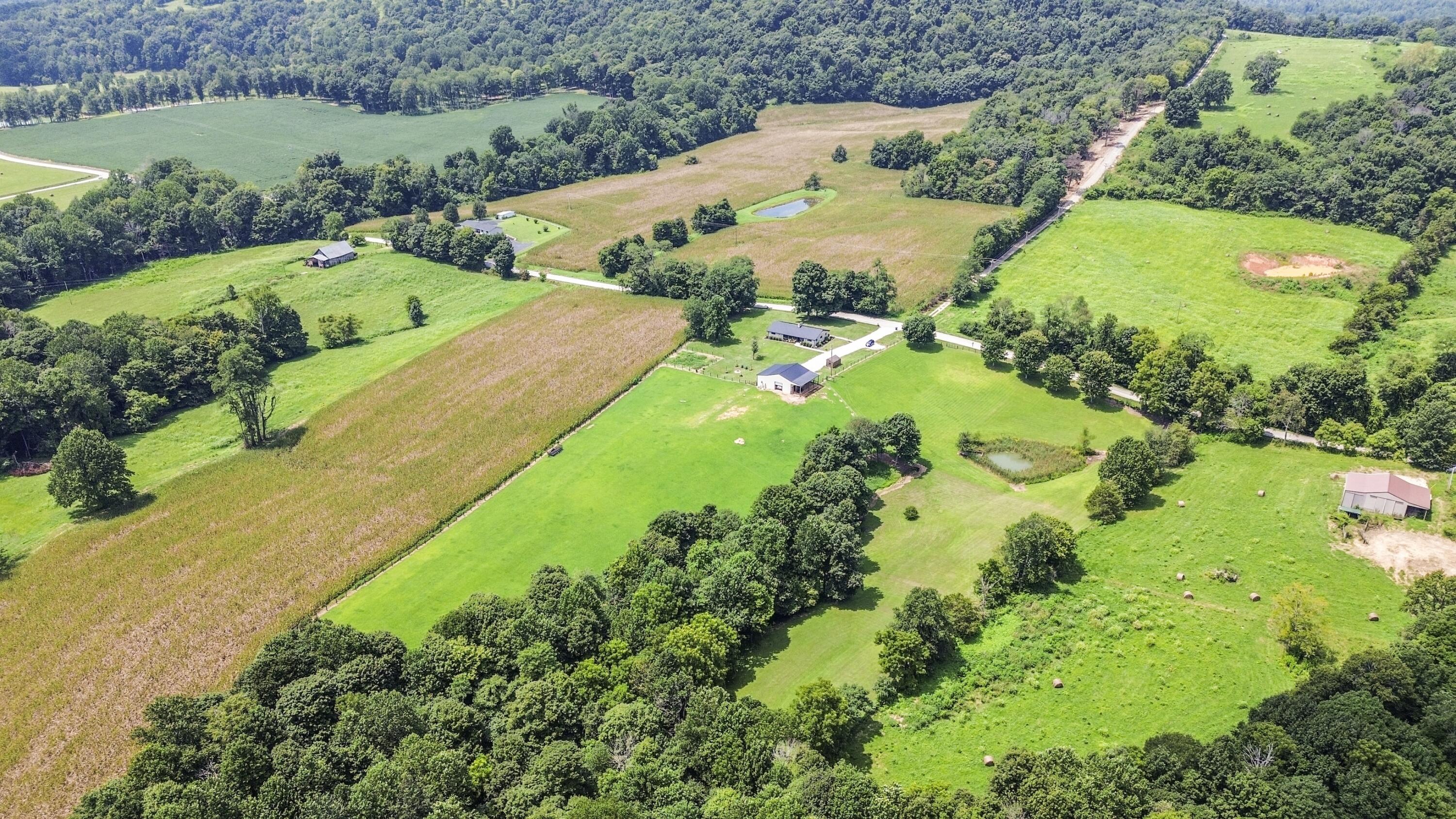 3686 Hwy 837
