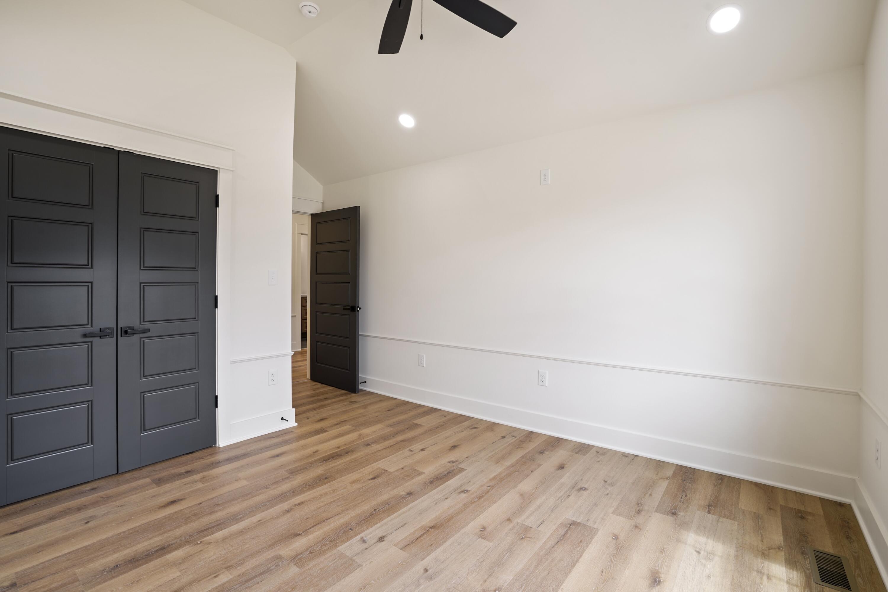 24 Mercato Court