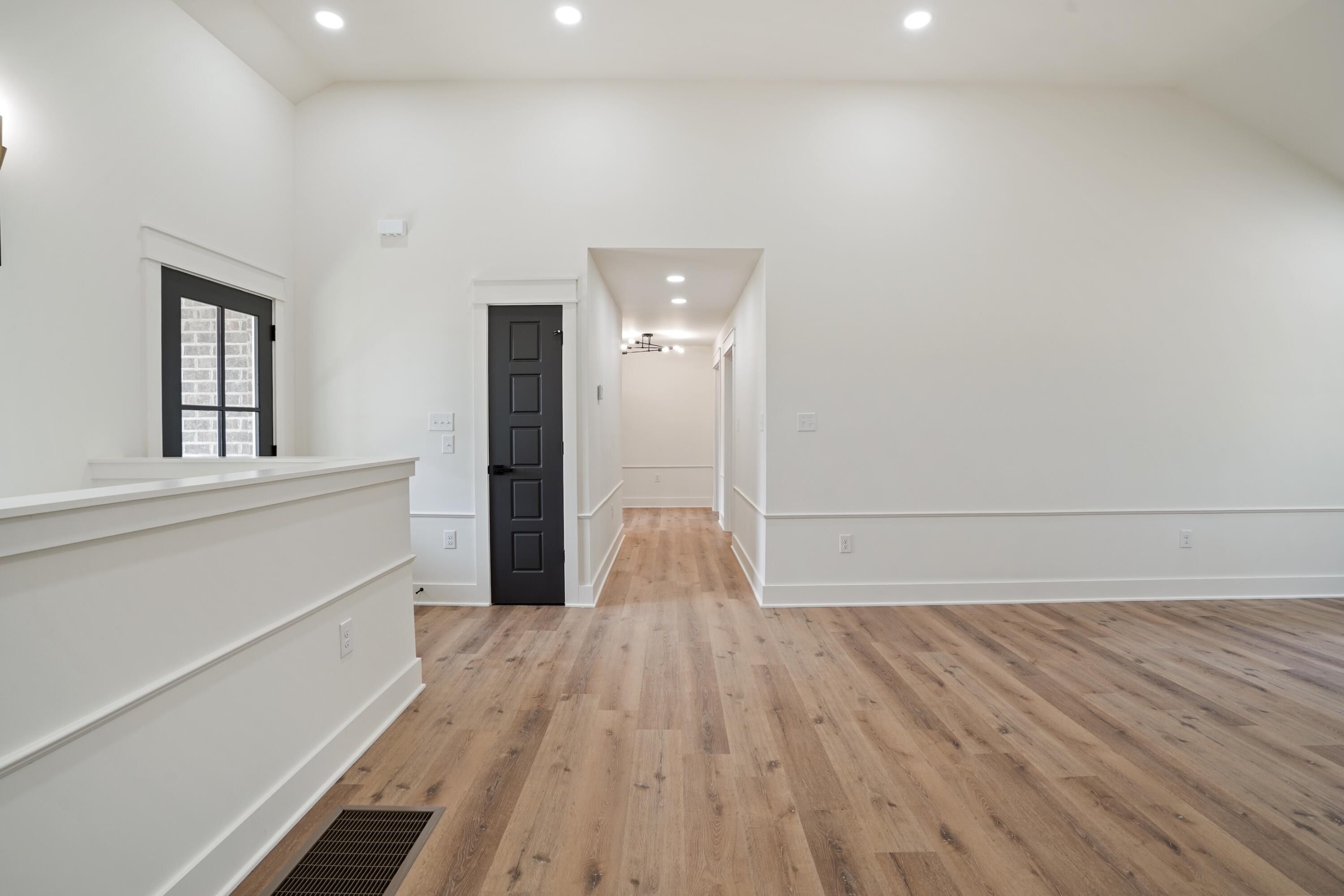 24 Mercato Court