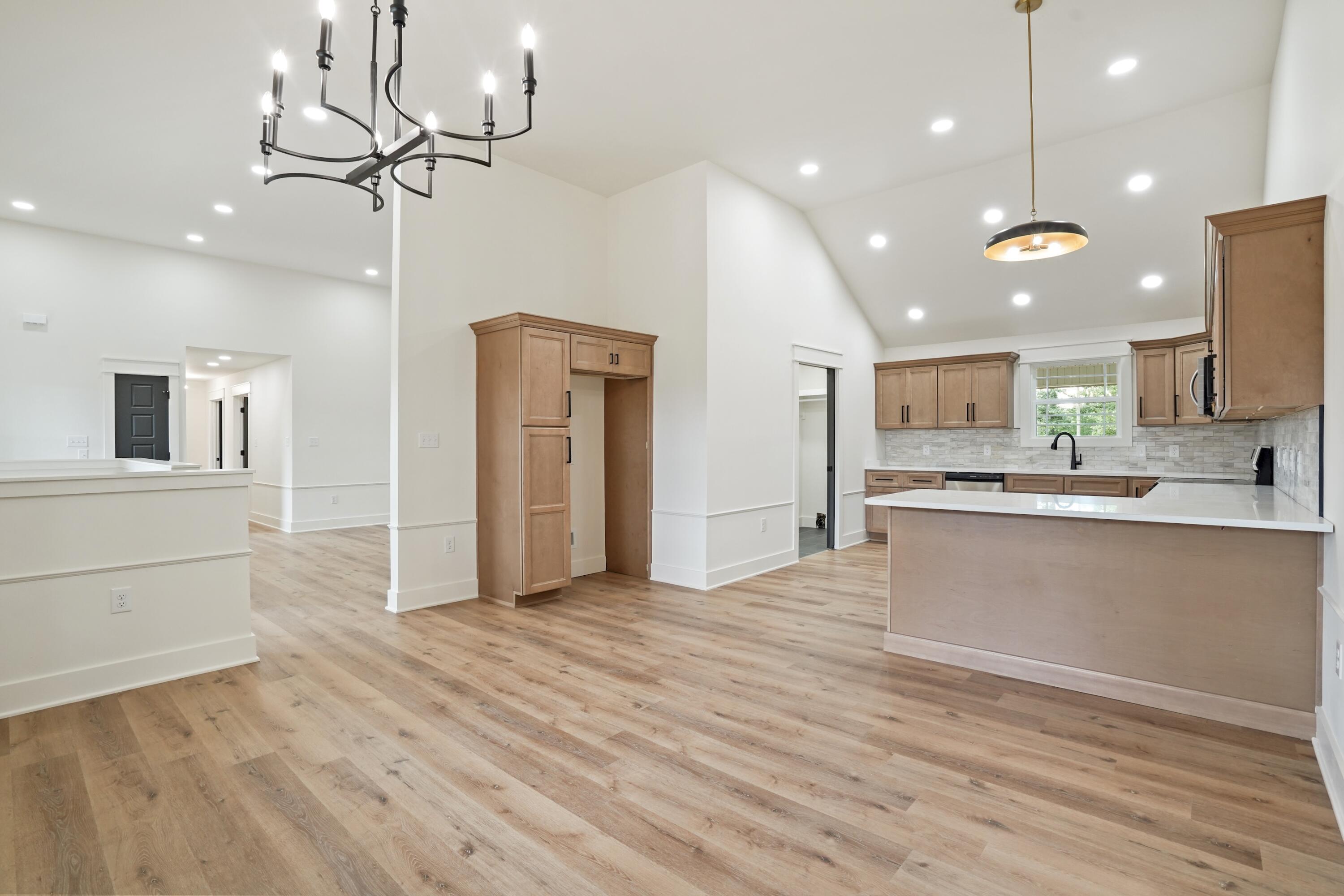 24 Mercato Court