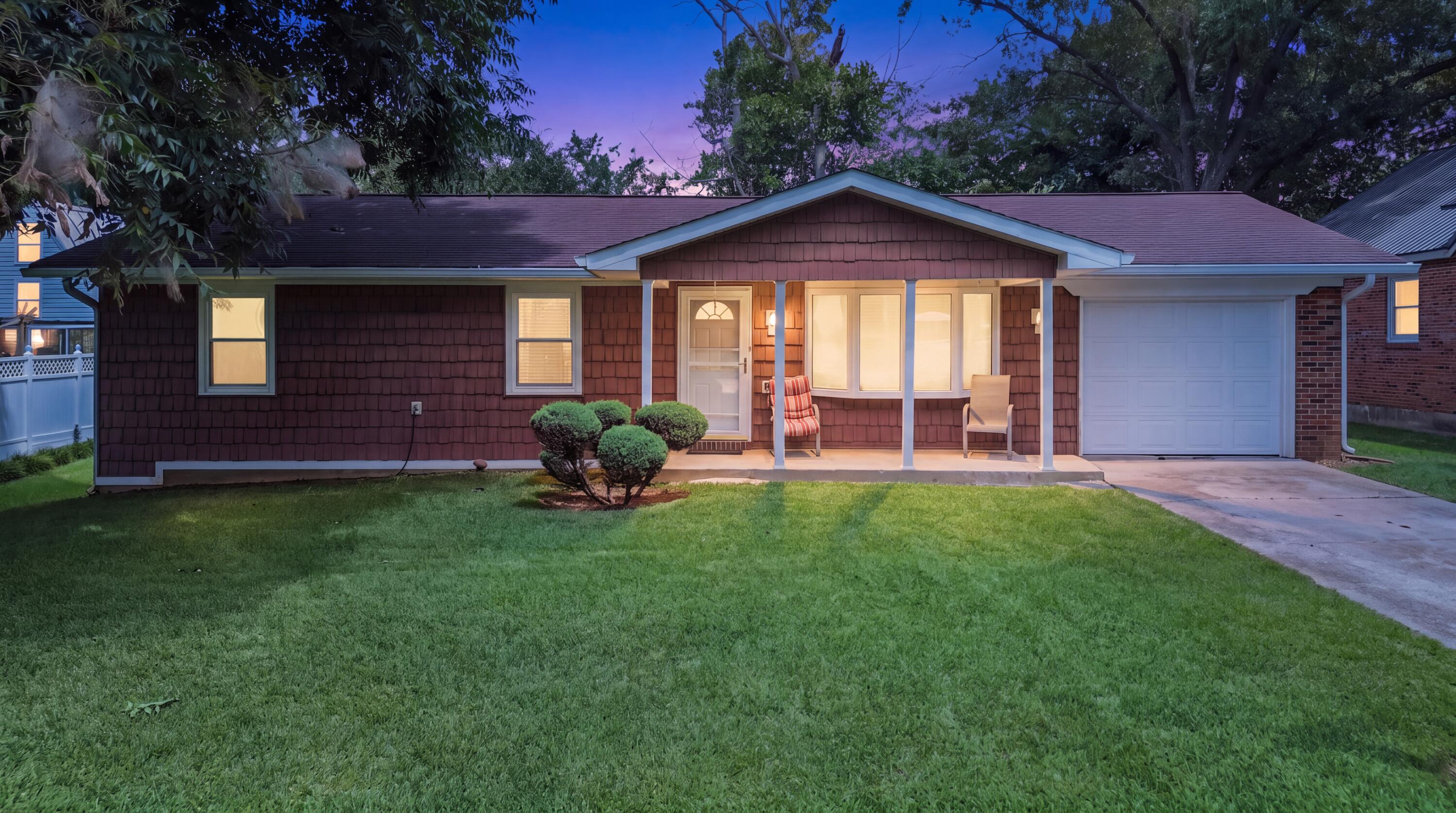 232 Twin Rivers Drive