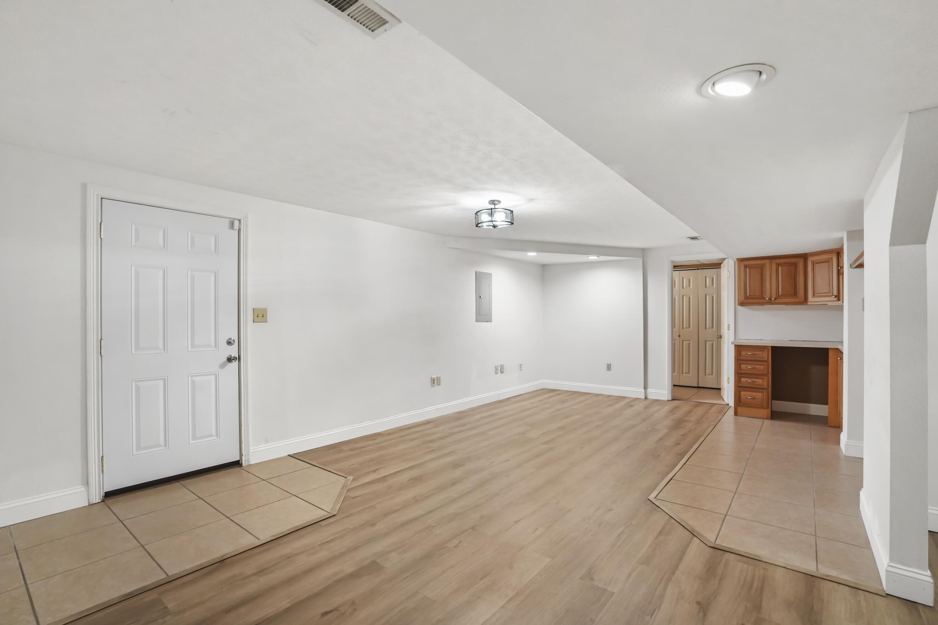 612 Woodview Drive