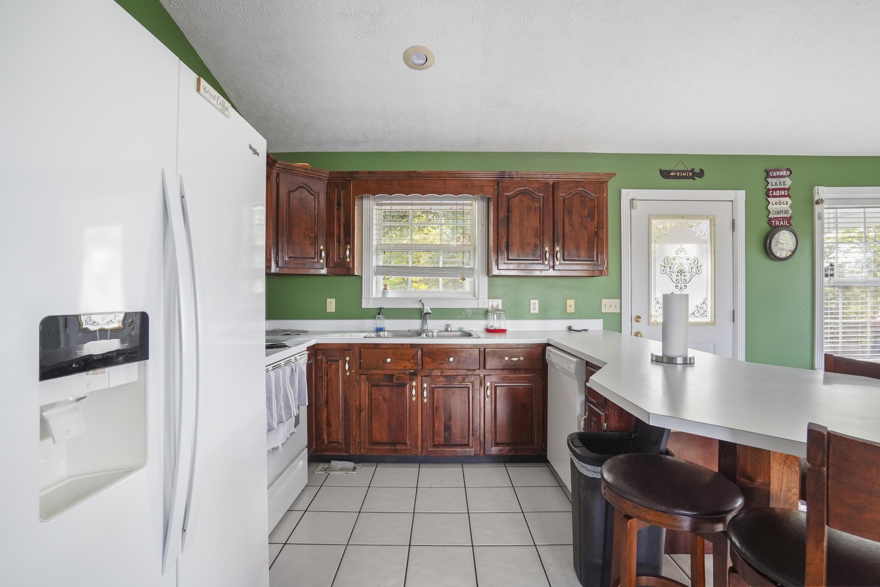 1219 Hideaway Drive