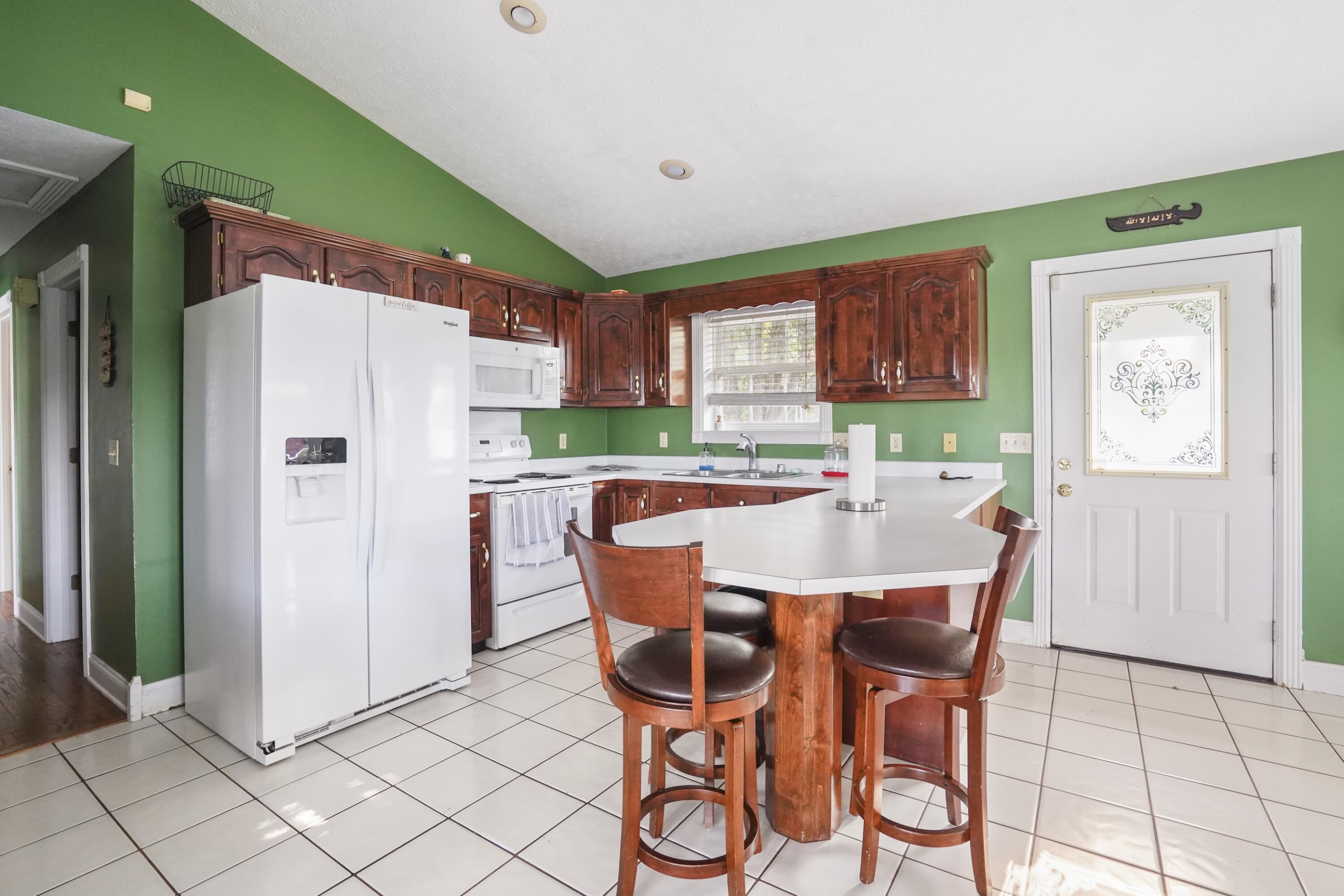 1219 Hideaway Drive