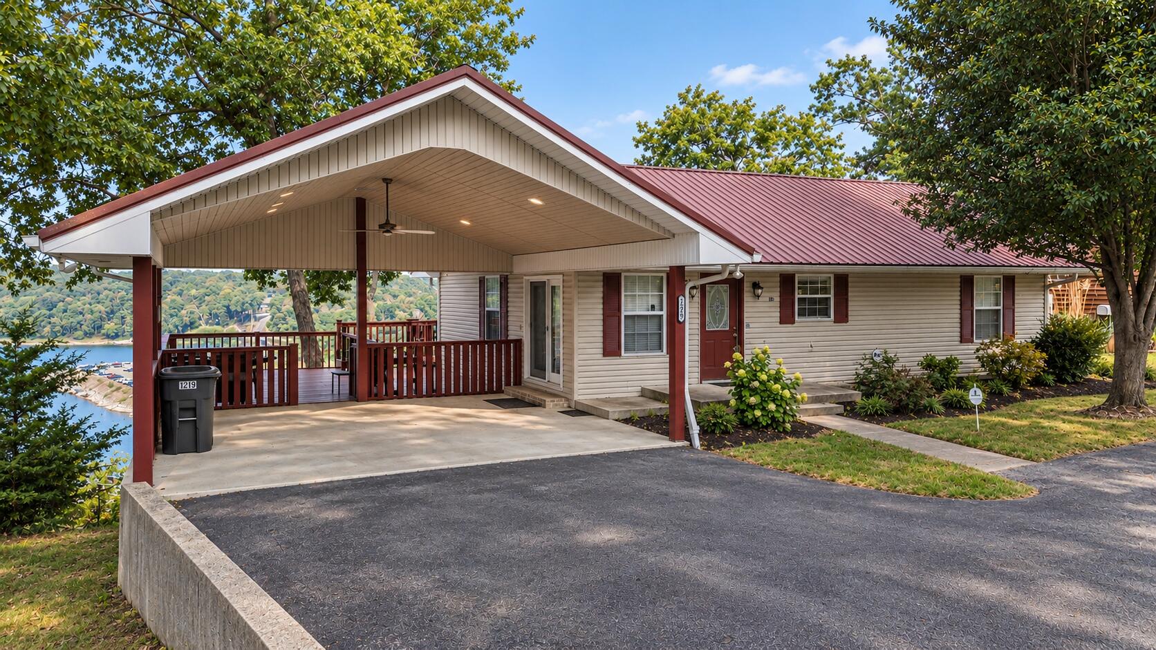 1219 Hideaway Drive