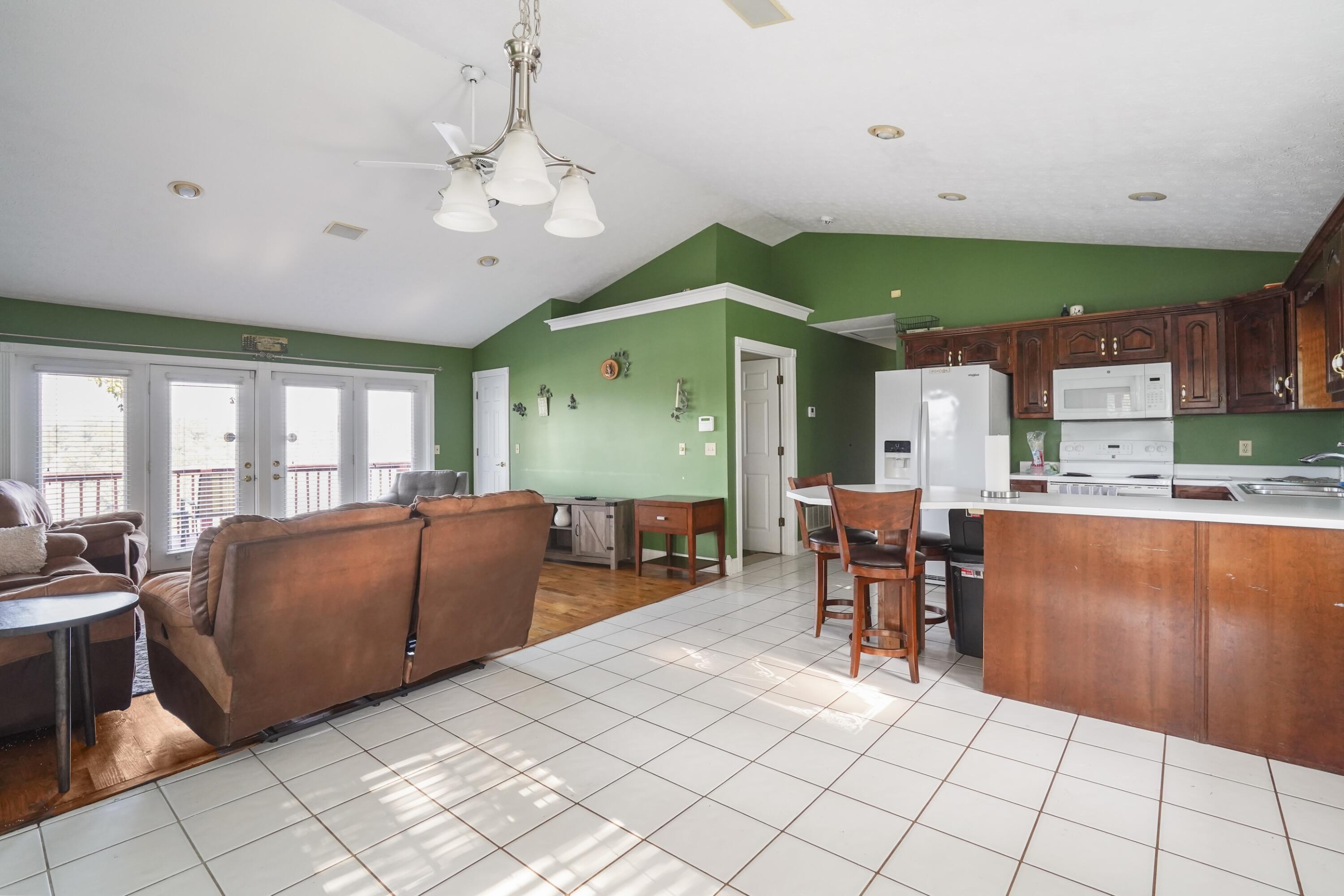 1219 Hideaway Drive