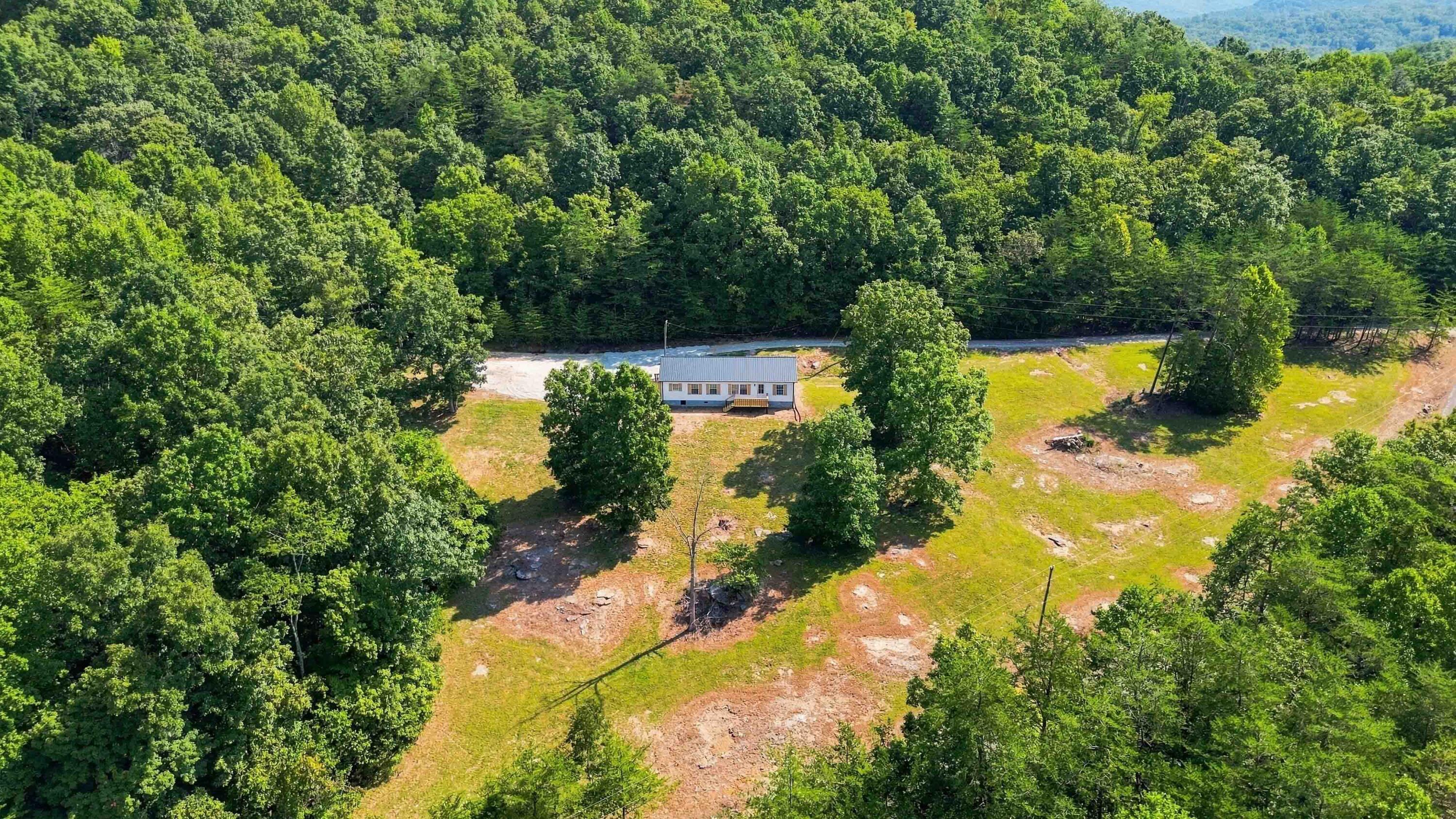144 R.L Colyer Road