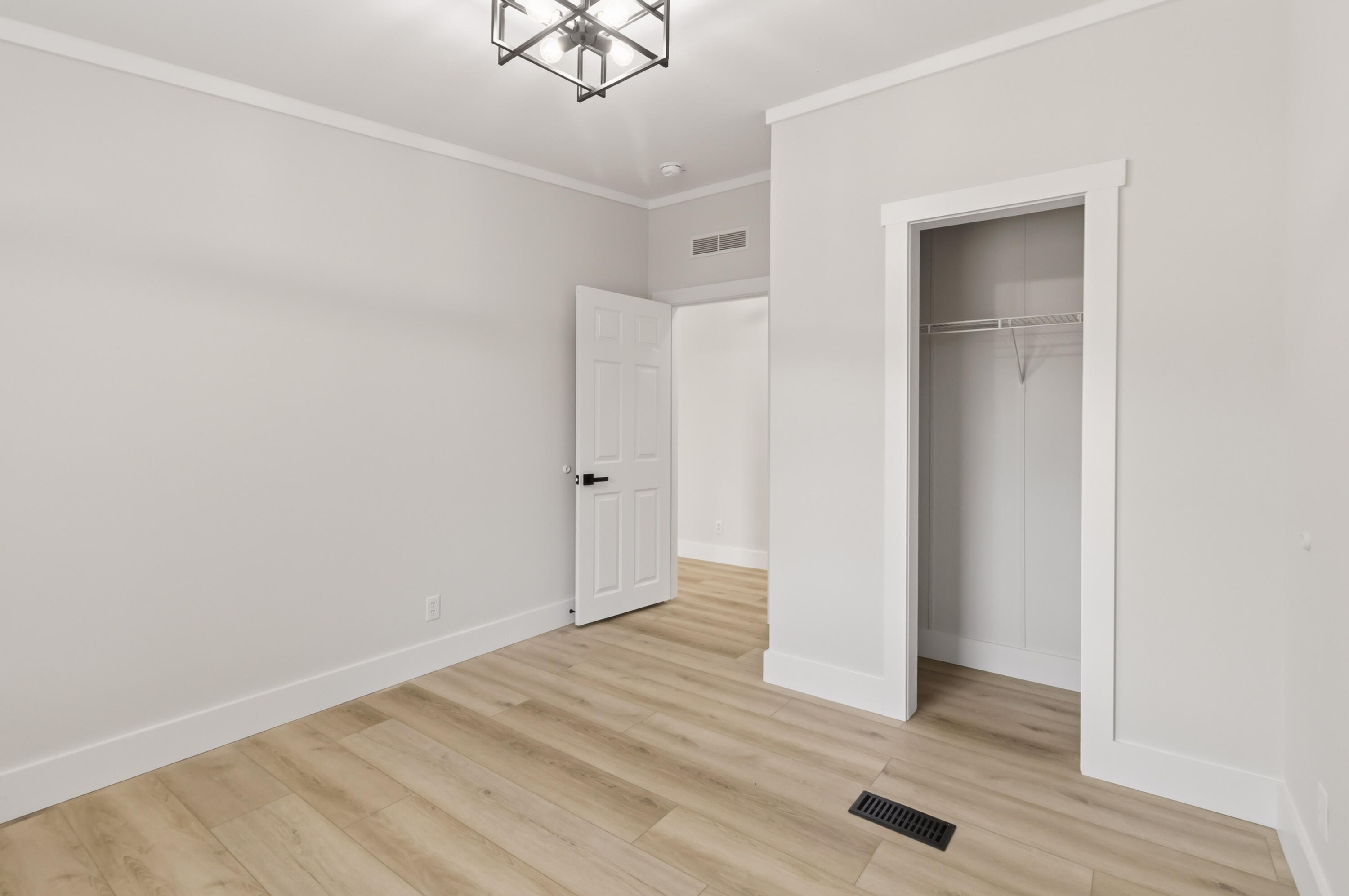 144 R.L Colyer Road
