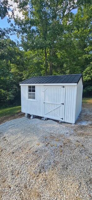 144 R.L Colyer Road