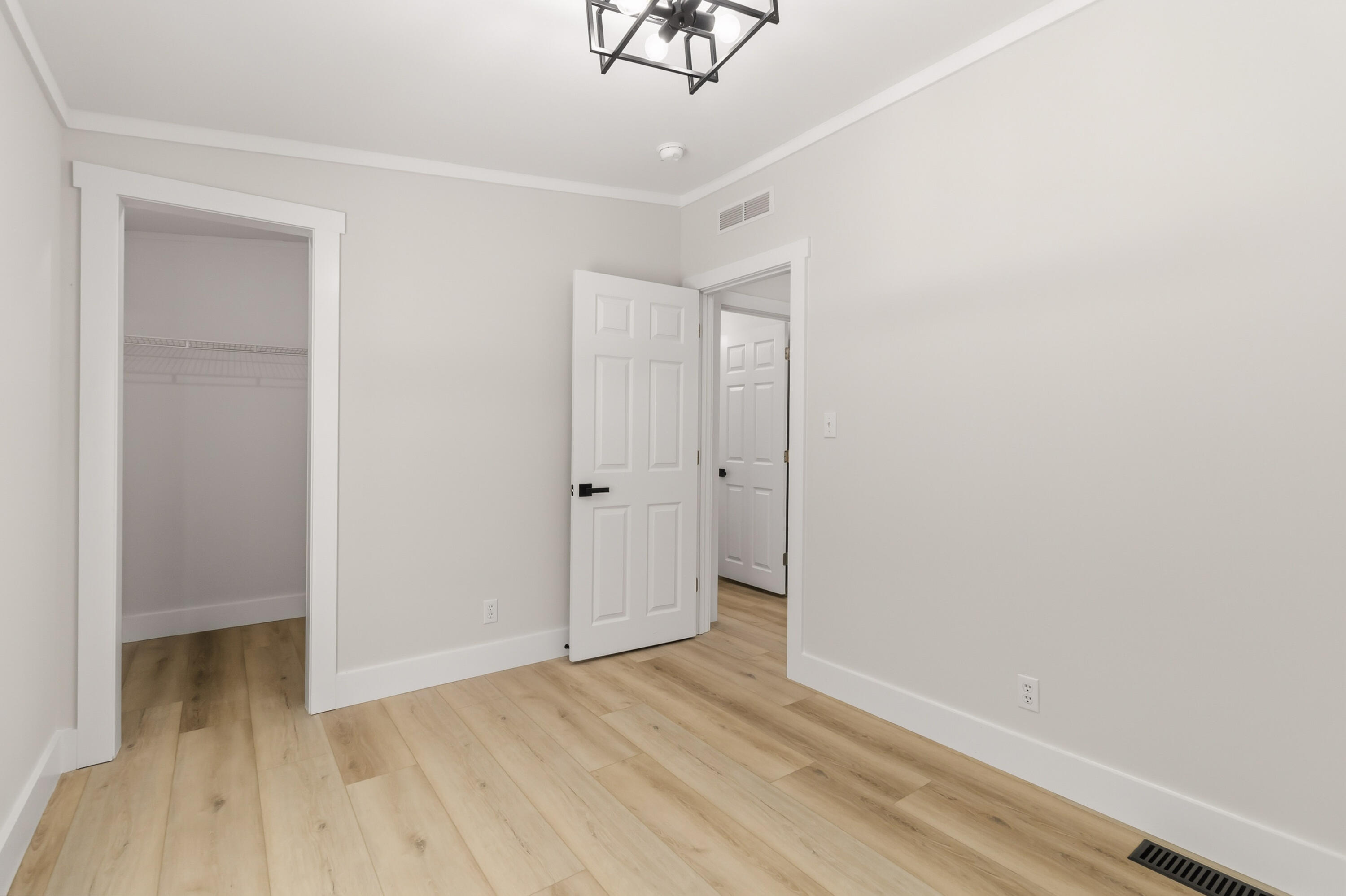 144 R.L Colyer Road