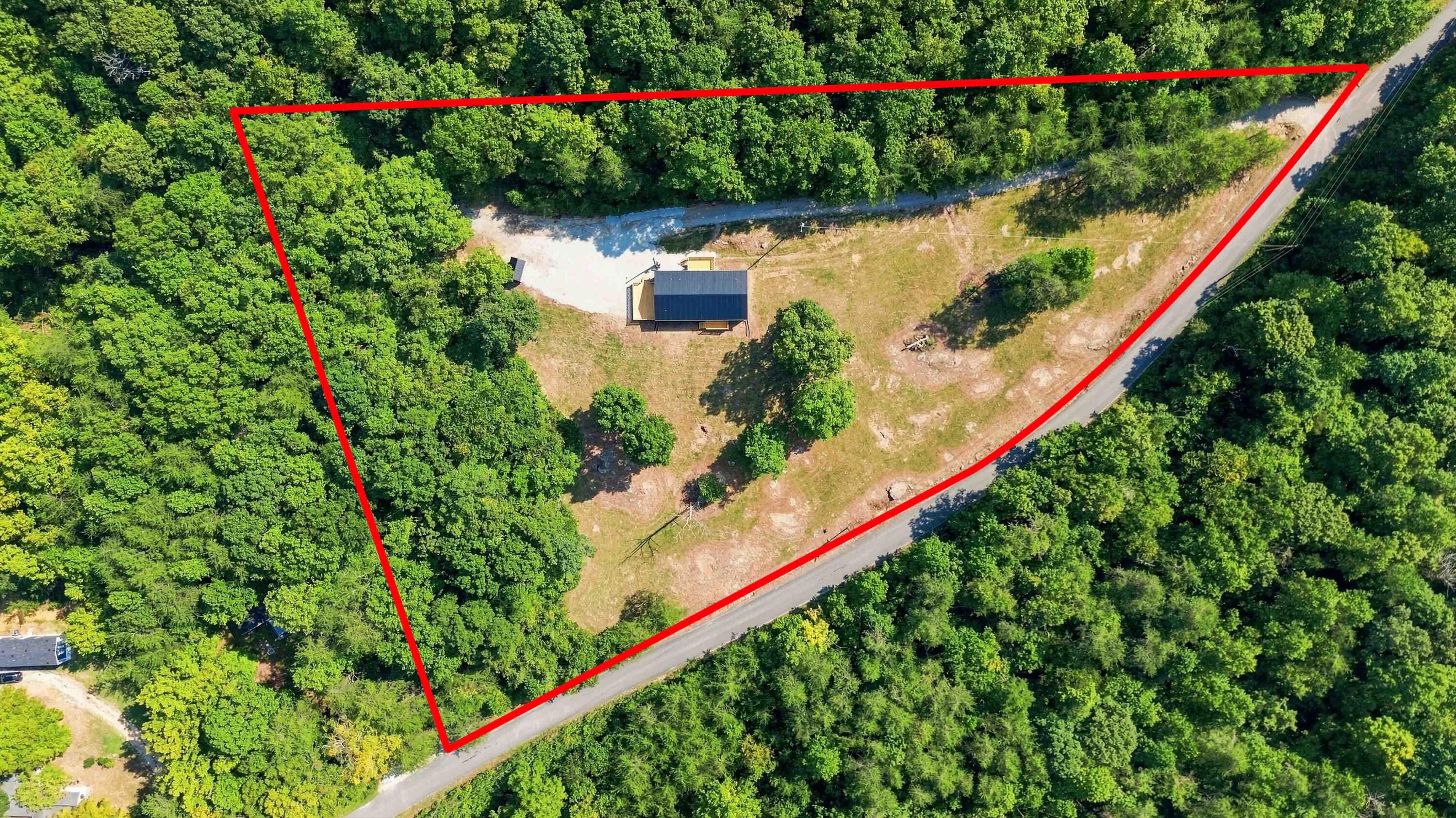 144 R.L Colyer Road