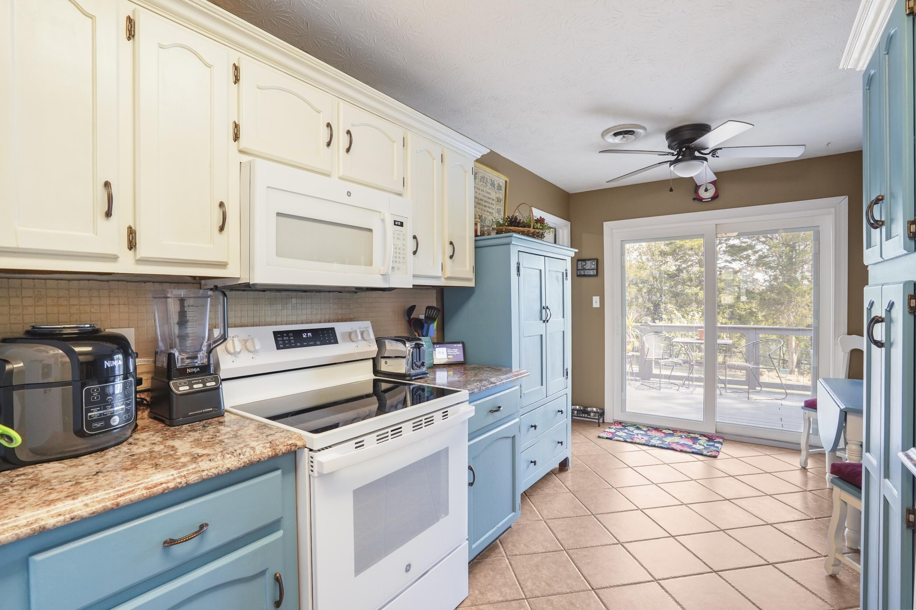 1032 S Fork Drive