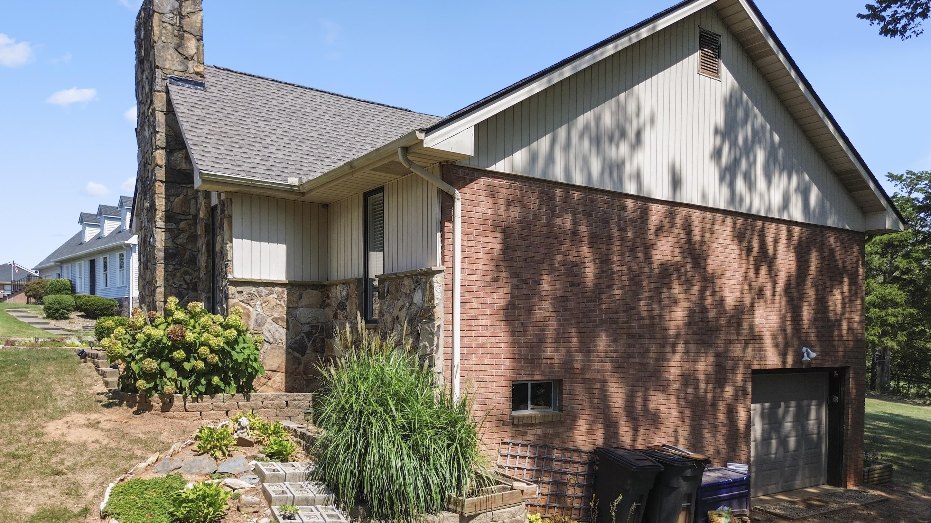 1032 S Fork Drive