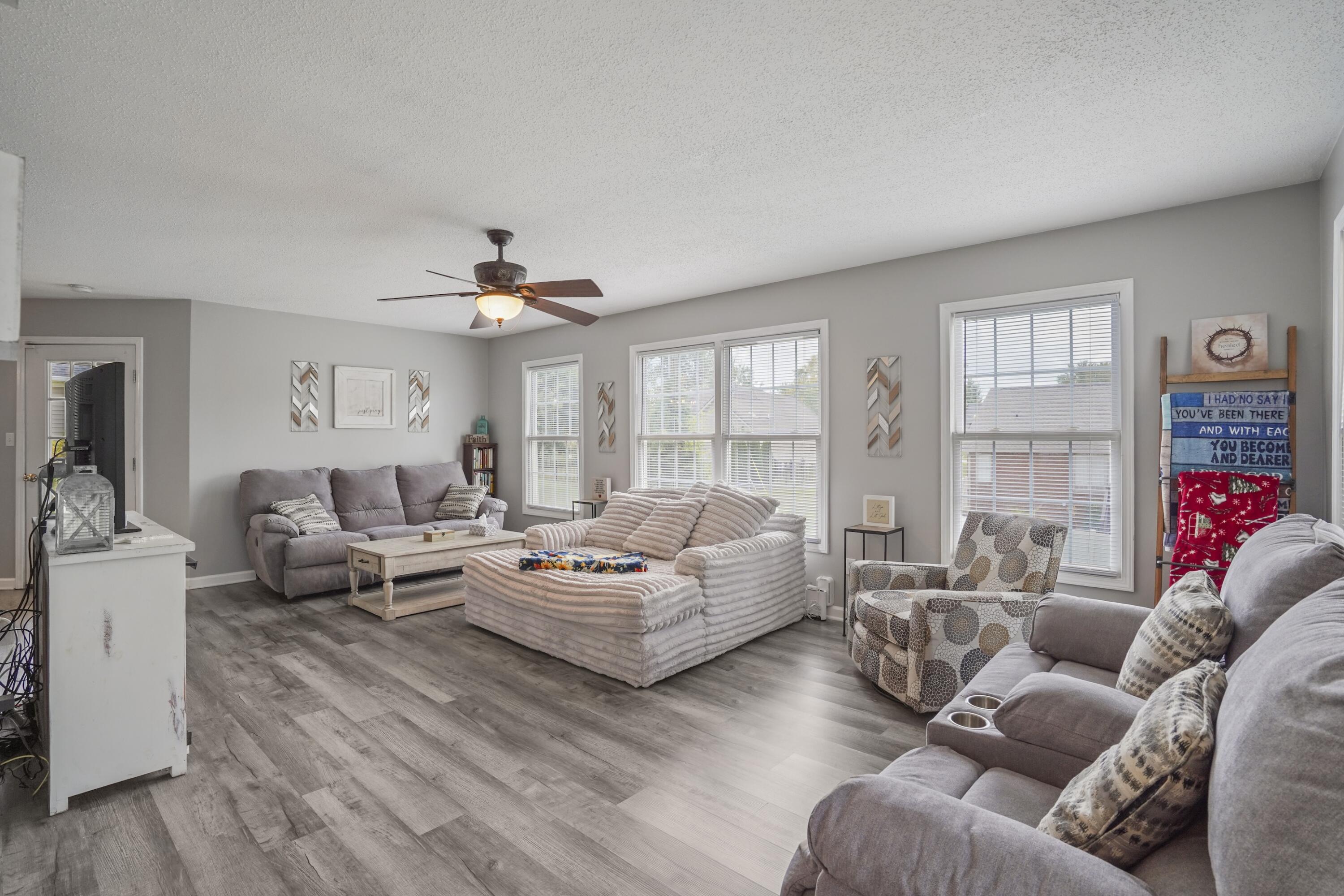 164 Palm Circle