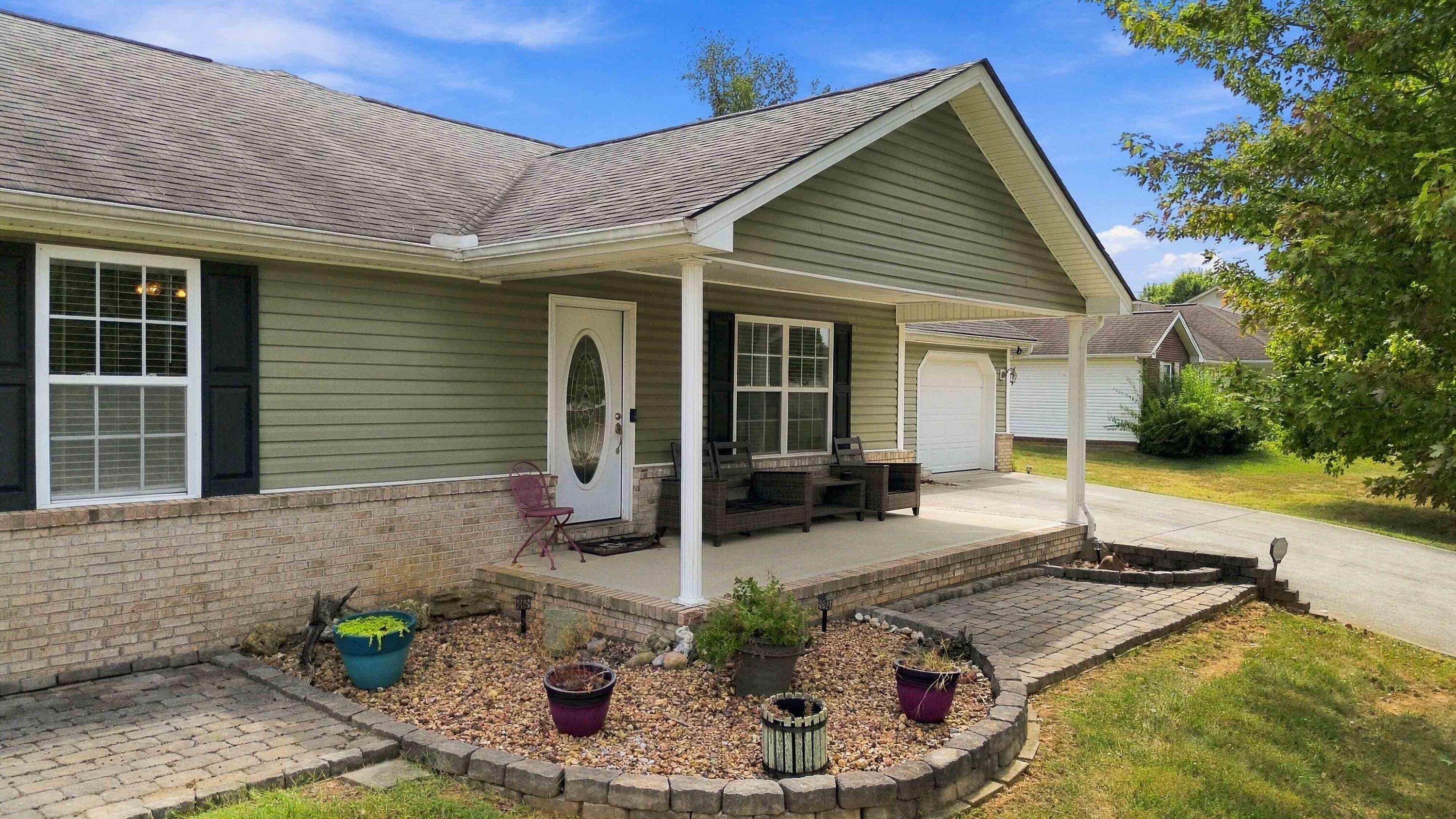158 Ridgewood Circle