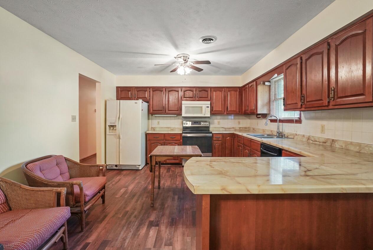 1014 S Fork Drive