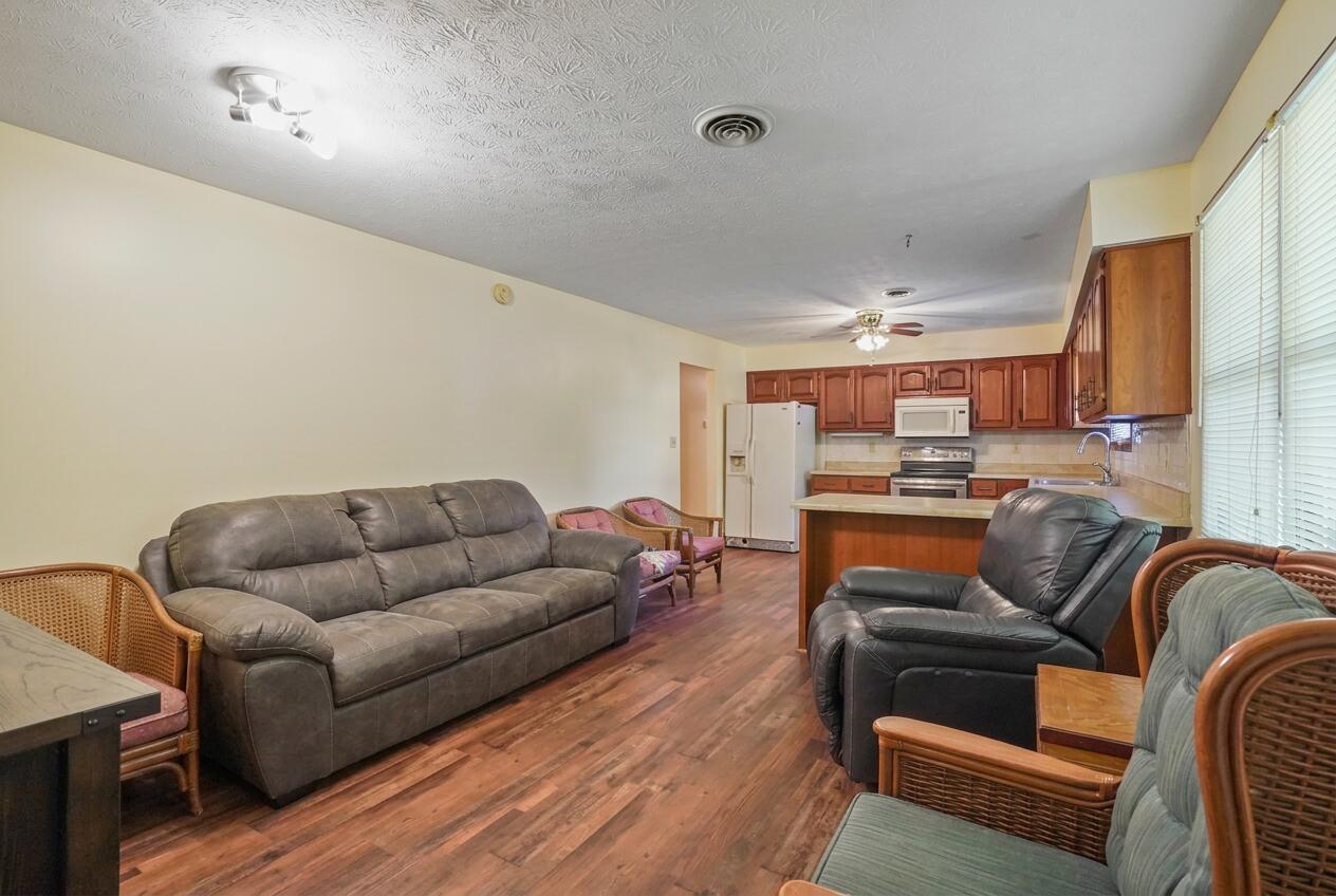 1014 S Fork Drive