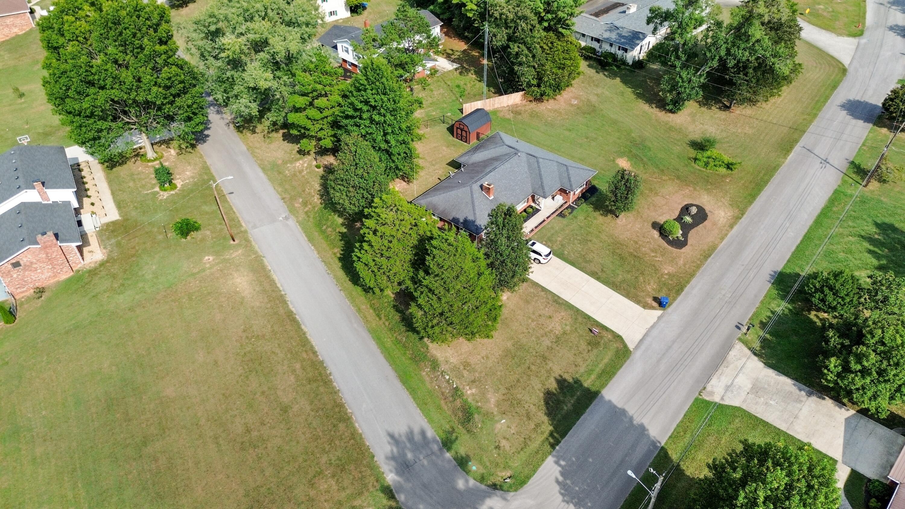 180 Cliffside Drive