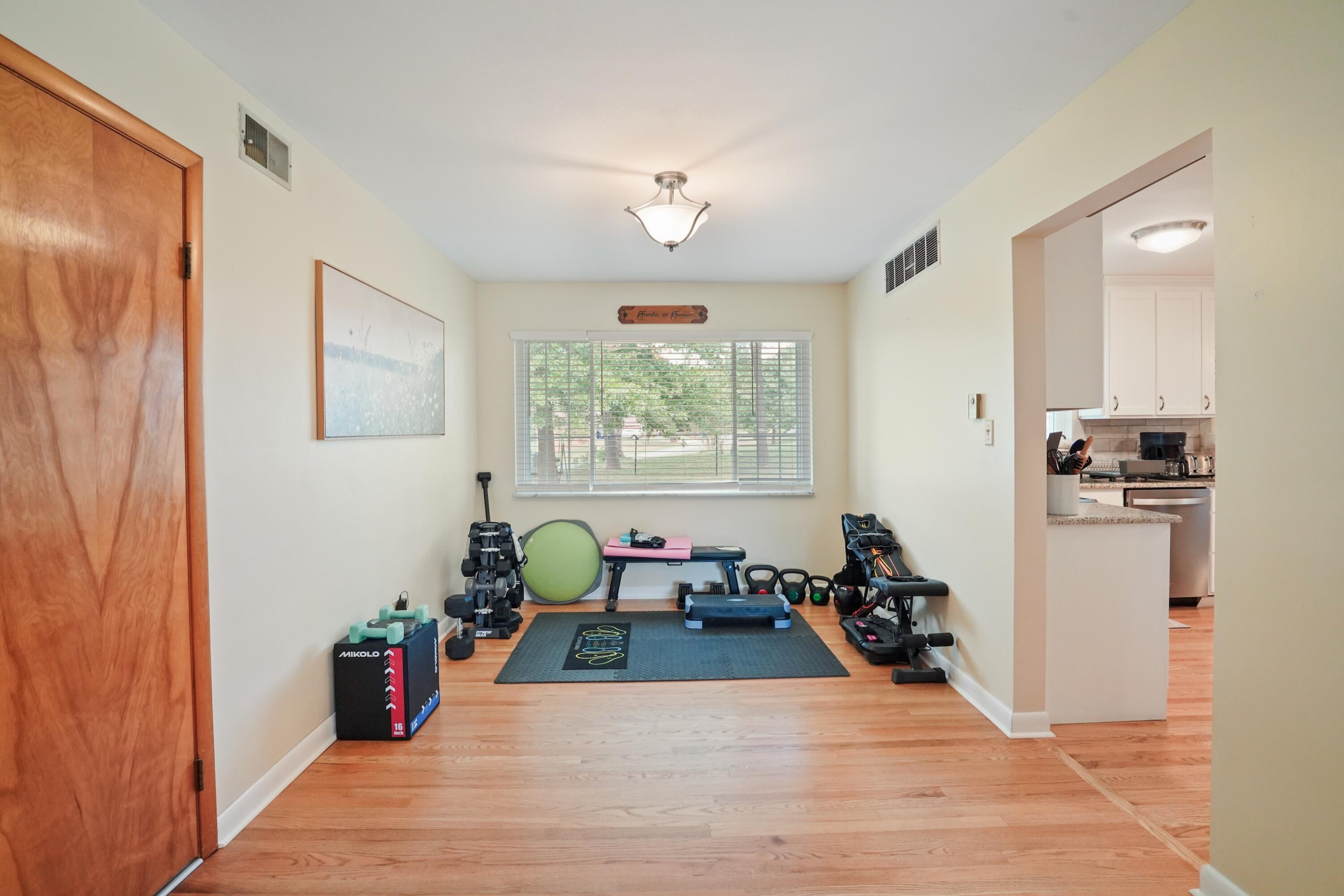 180 Cliffside Drive